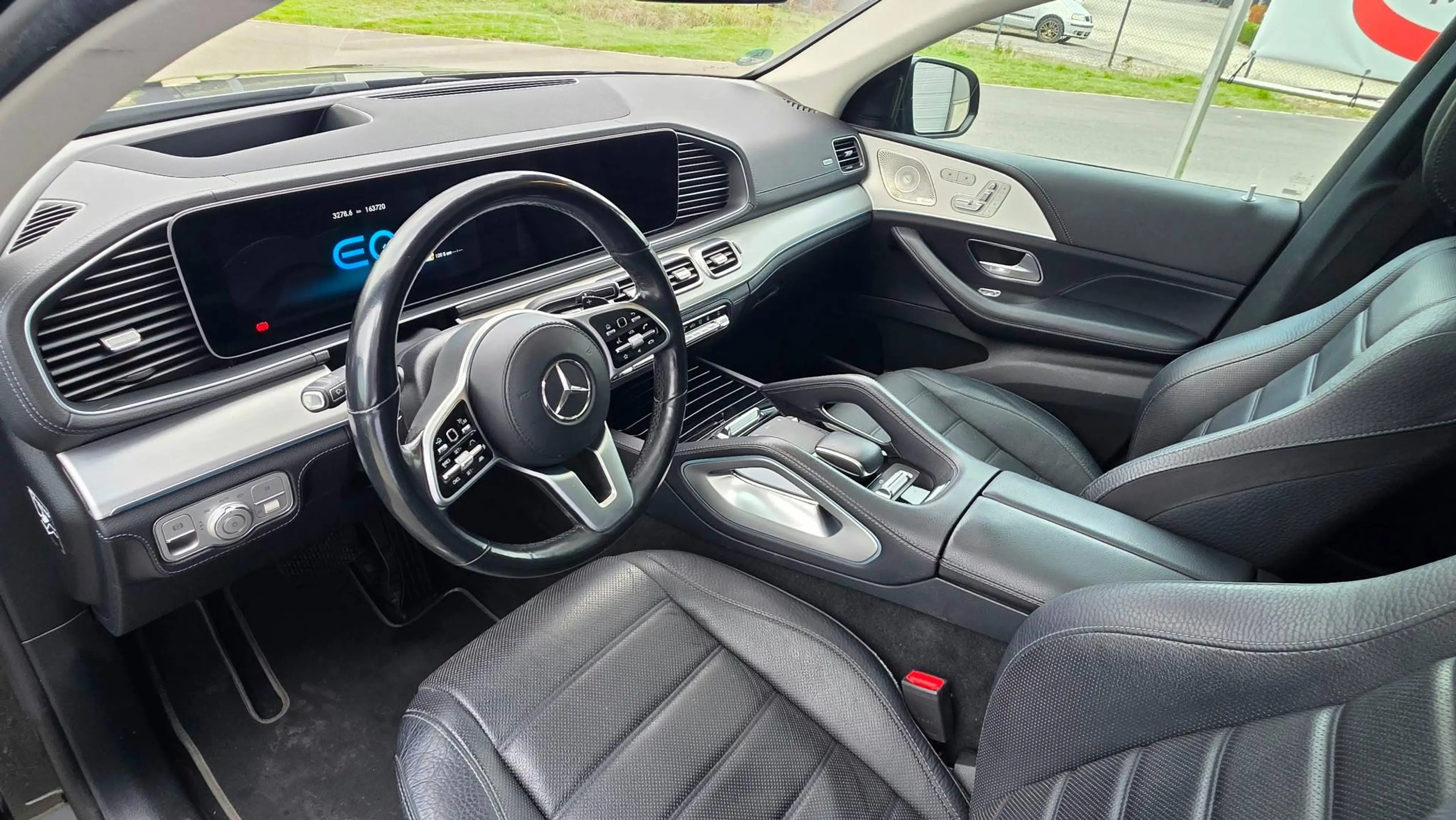 Mercedes-Benz GLE 350 GLE 350 de 4-Matic PHEV — photo 11