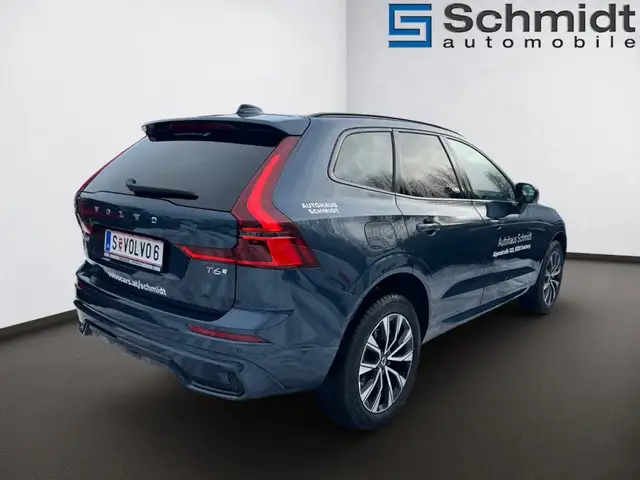 Volvo XC60 Ultra, T6 AWD Plug-in Hybrid, Elektrisch/Benzin, Dark Ansicht 4