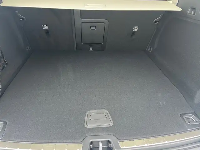 Volvo XC60 Ultra, T6 AWD Plug-in Hybrid, Elektrisch/Benzin, Dark Ansicht 13