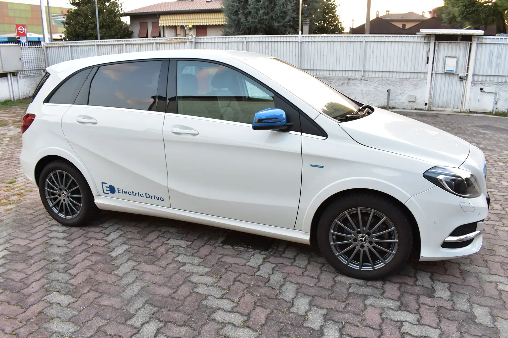 Mercedes-Benz B Electric Drive Exclusive Webasto Parab risc. Km Cert NEOPATENTATI Alb - 1