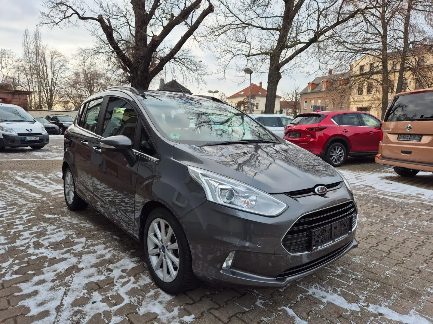 Ford B-Max B-MAX Titanium,Navi,Klimaaut,Sitzhzg Grau - 2