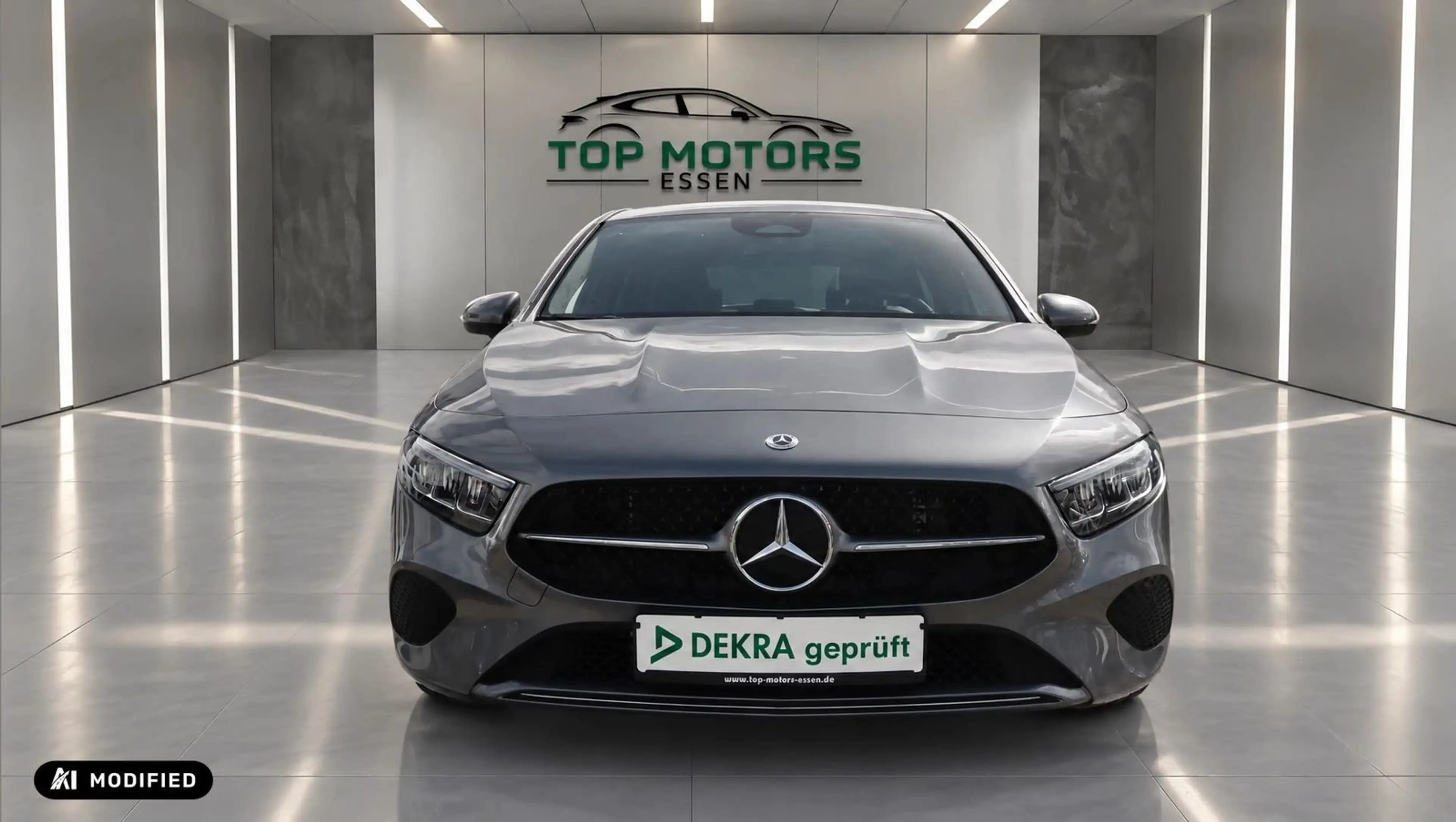 Mercedes-Benz A 250 e  Progressive — photo 3