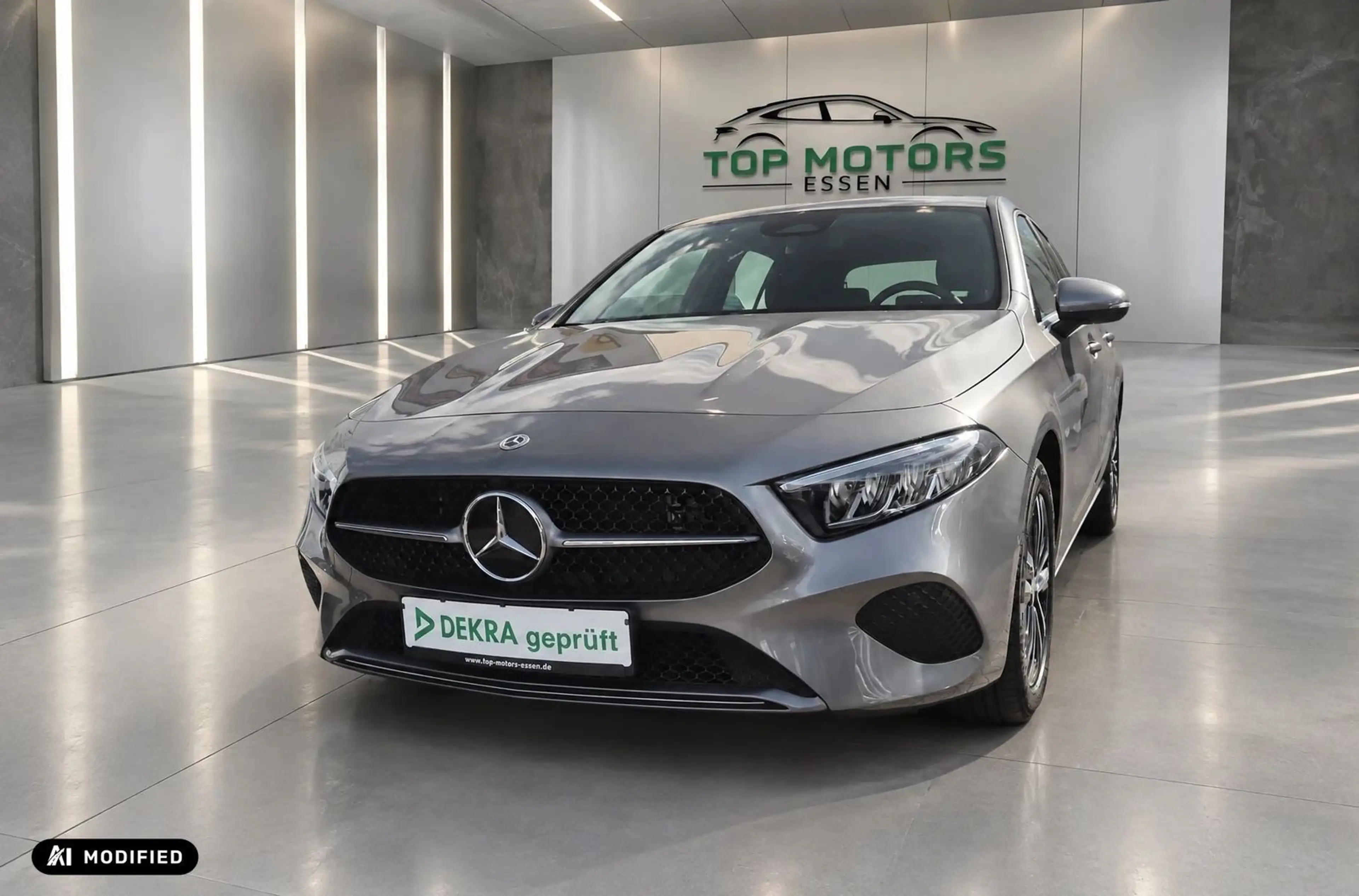 Mercedes-Benz A 250 e  Progressive
