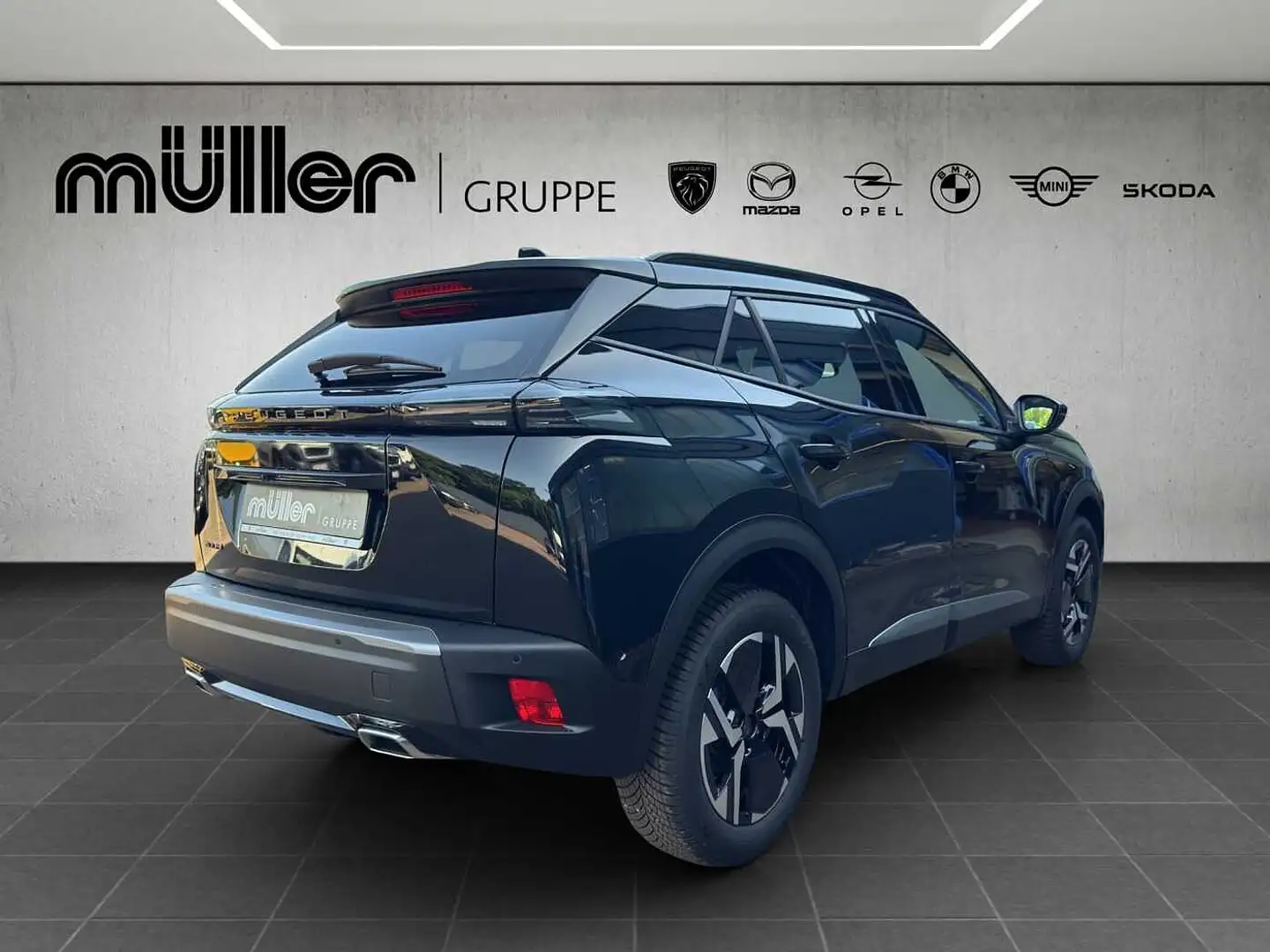 Peugeot 2008 PureTech 130 Allure Schwarz - 2