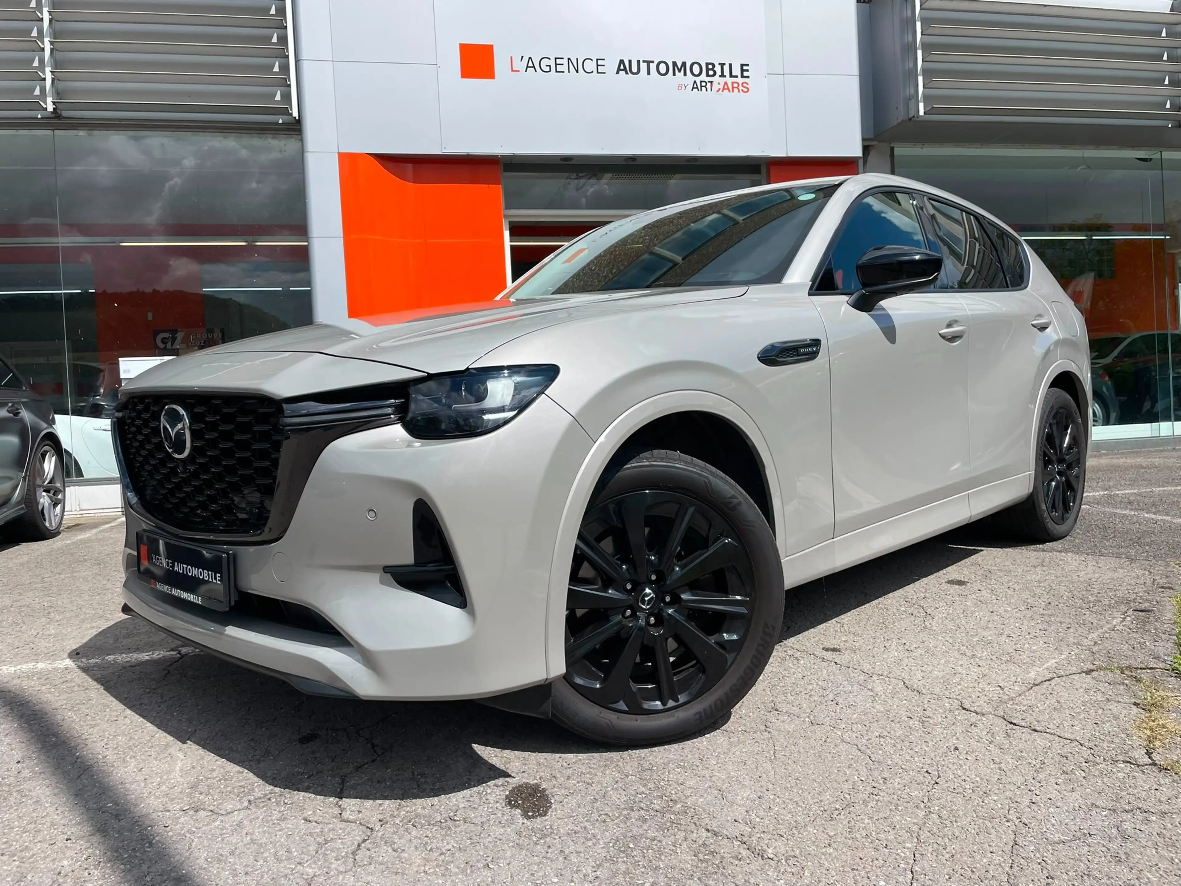 Mazda CX-60 AWD PHEV Aut. HOMURA - GARANTIE JUSQU'A 36 MOIS — photo 2