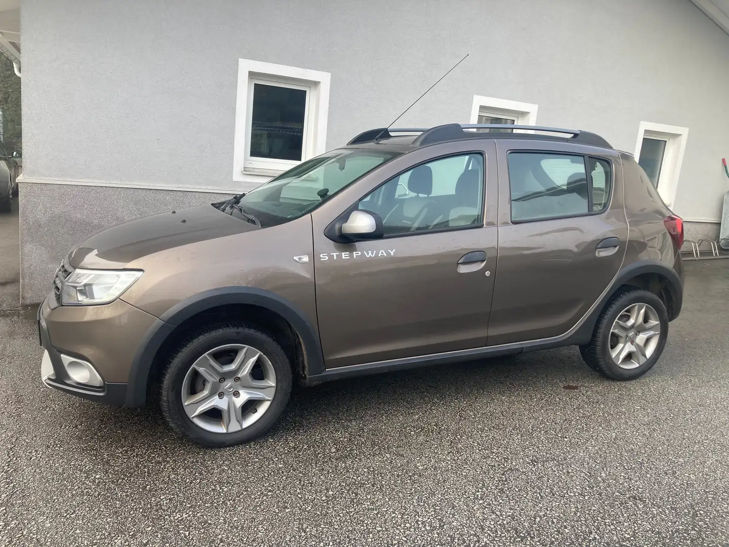 Dacia Sandero Stepway TCe 90 3x vorhaden Bronze - 2