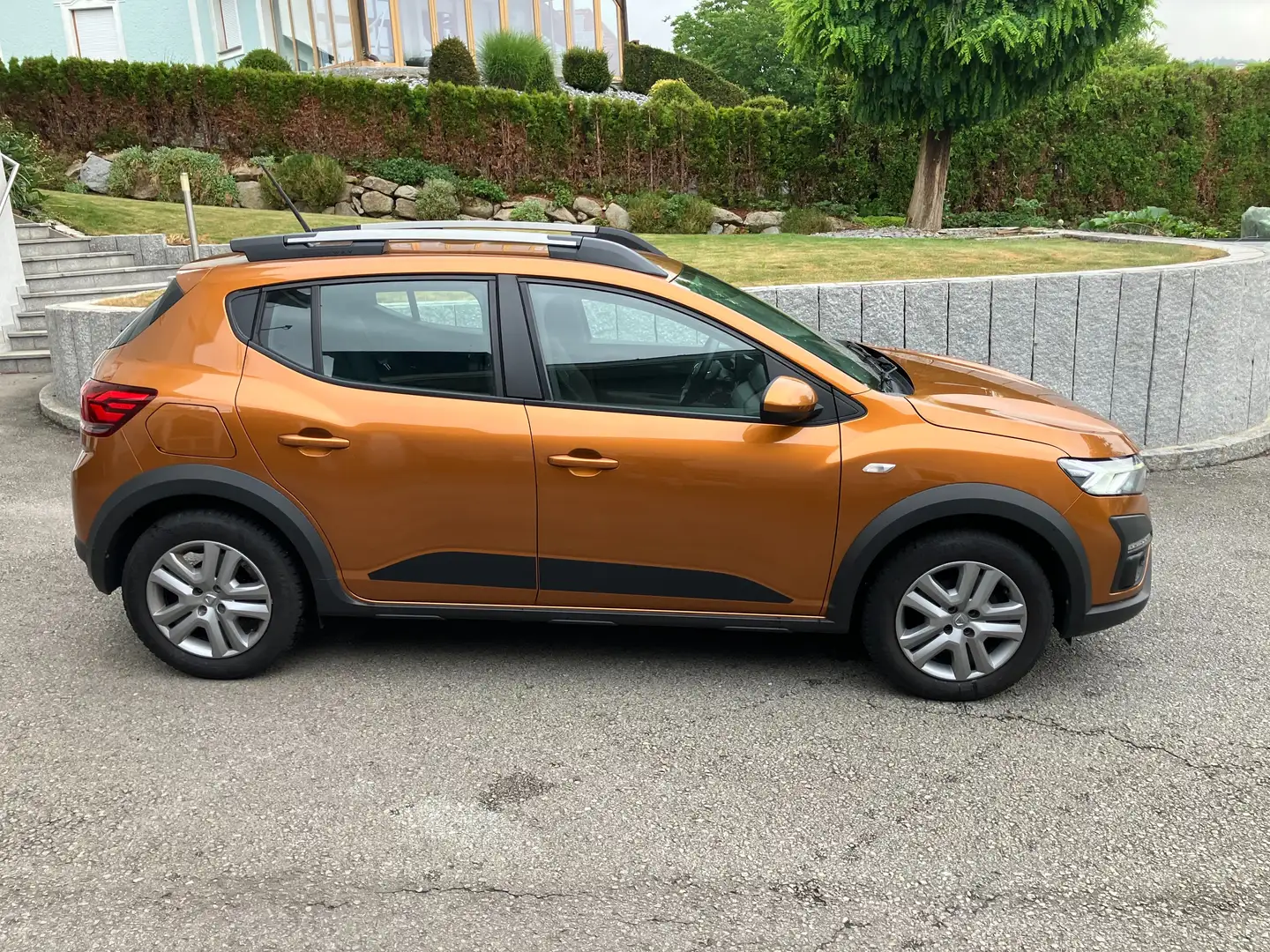 Dacia Sandero Stepway TCe 90 3x vorhaden Bronze - 1