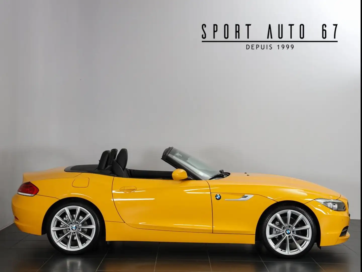 BMW Z4 23I 2,5L 6 cylindres en ligne - 2