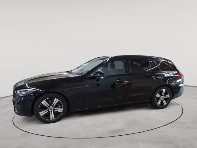 Mercedes-Benz C-Class view 6