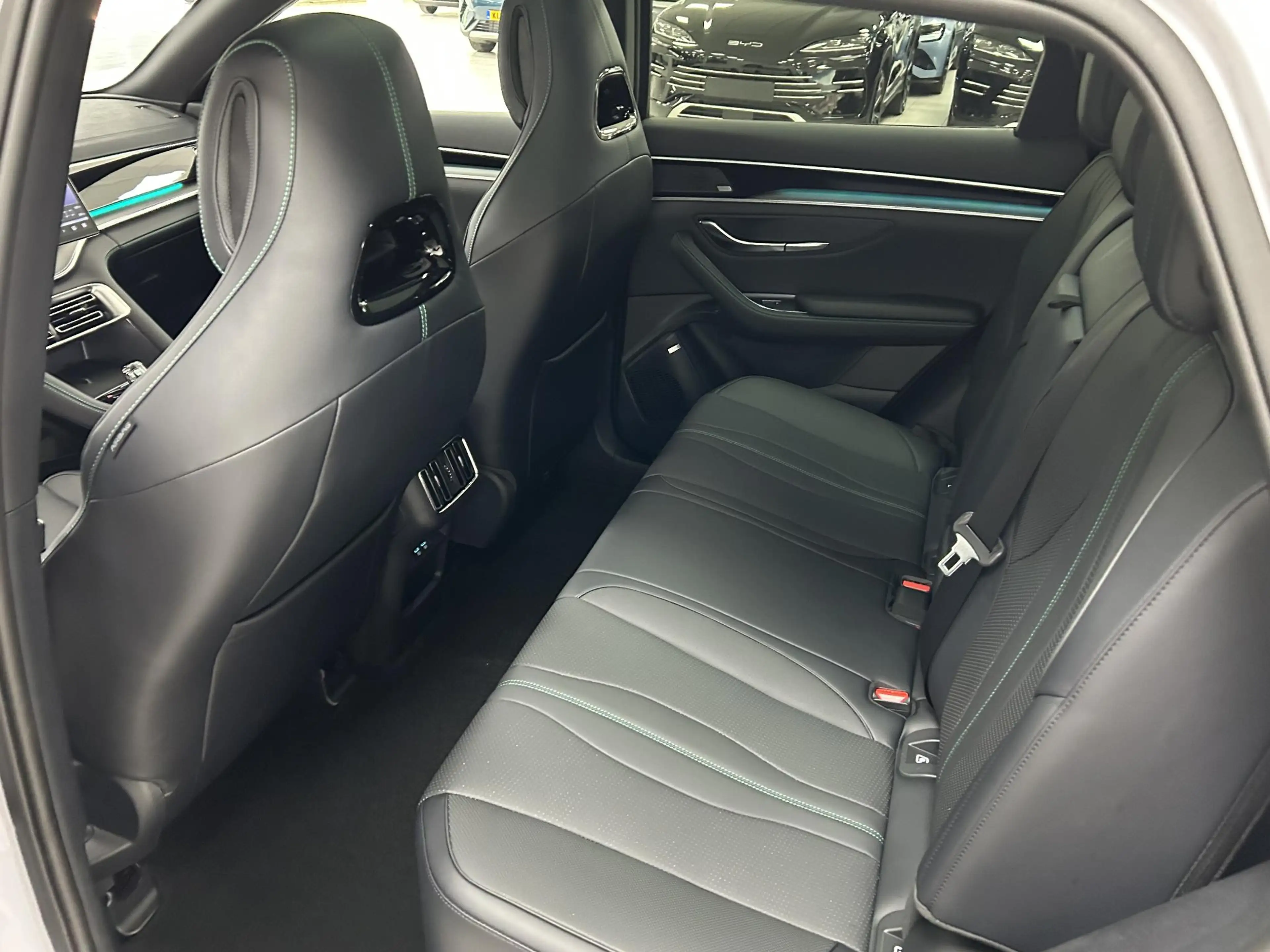 BYD Seal U 1.5 DM-i FWD Boost | € 4.000,- inruilvoordeel! | B — photo 7