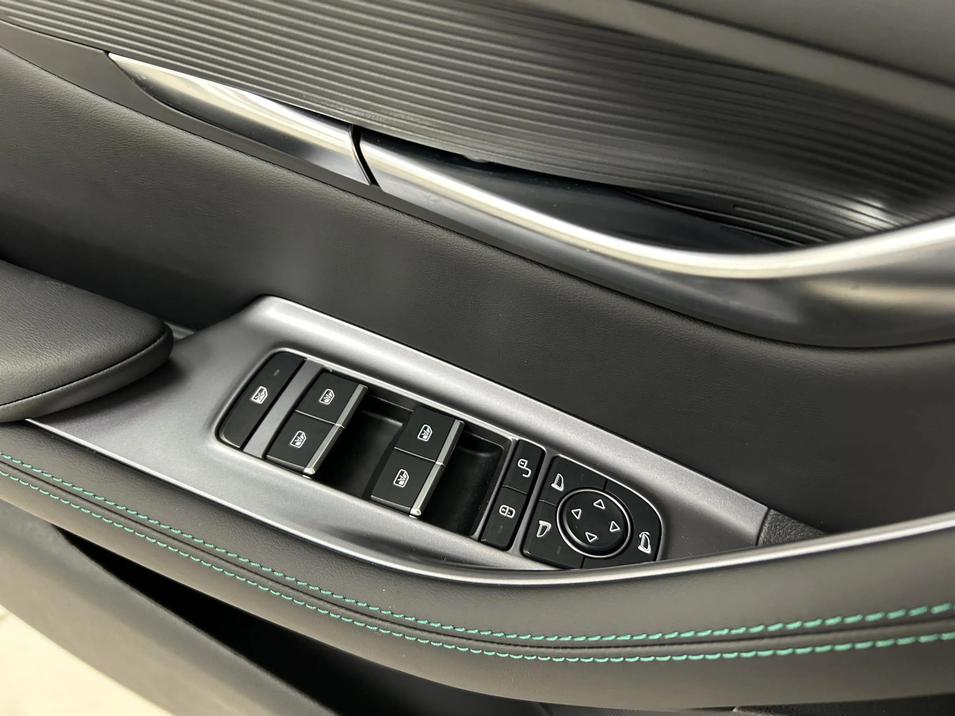 BYD Seal U 1.5 DM-i FWD Boost | € 4.000,- inruilvoordeel! | B — photo 14