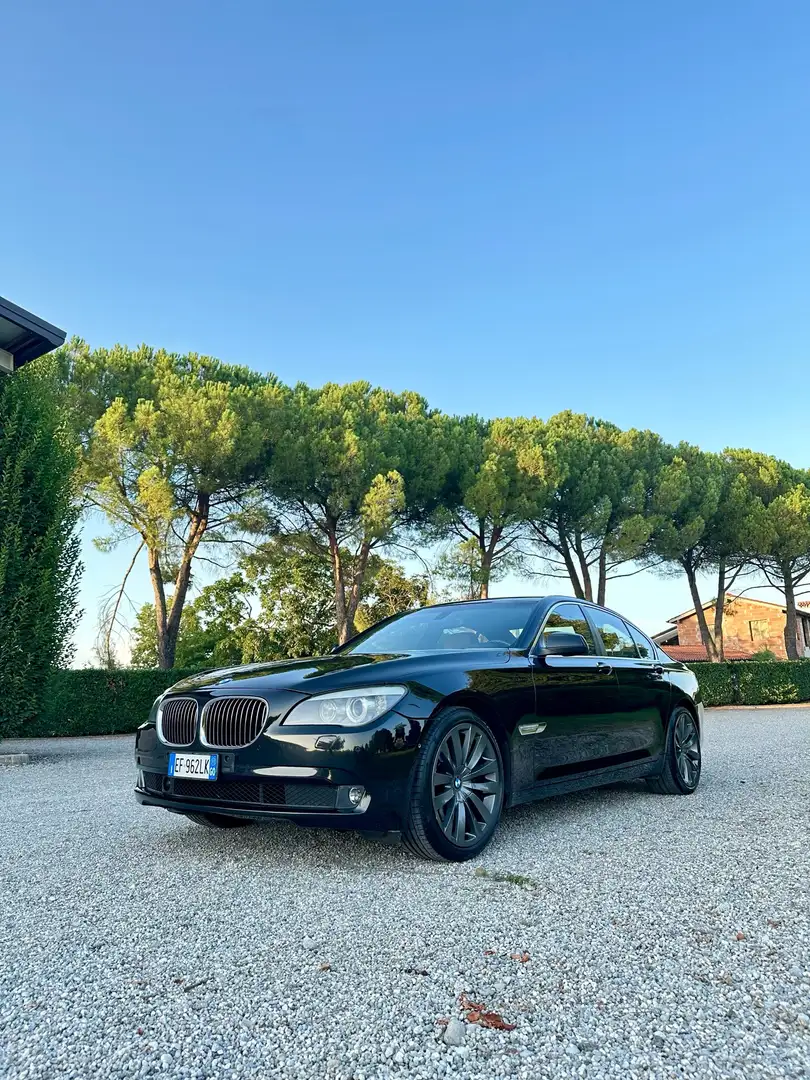 BMW 730 730d Eccelsa auto Fekete - 2