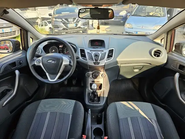 Ford Fiesta view 8