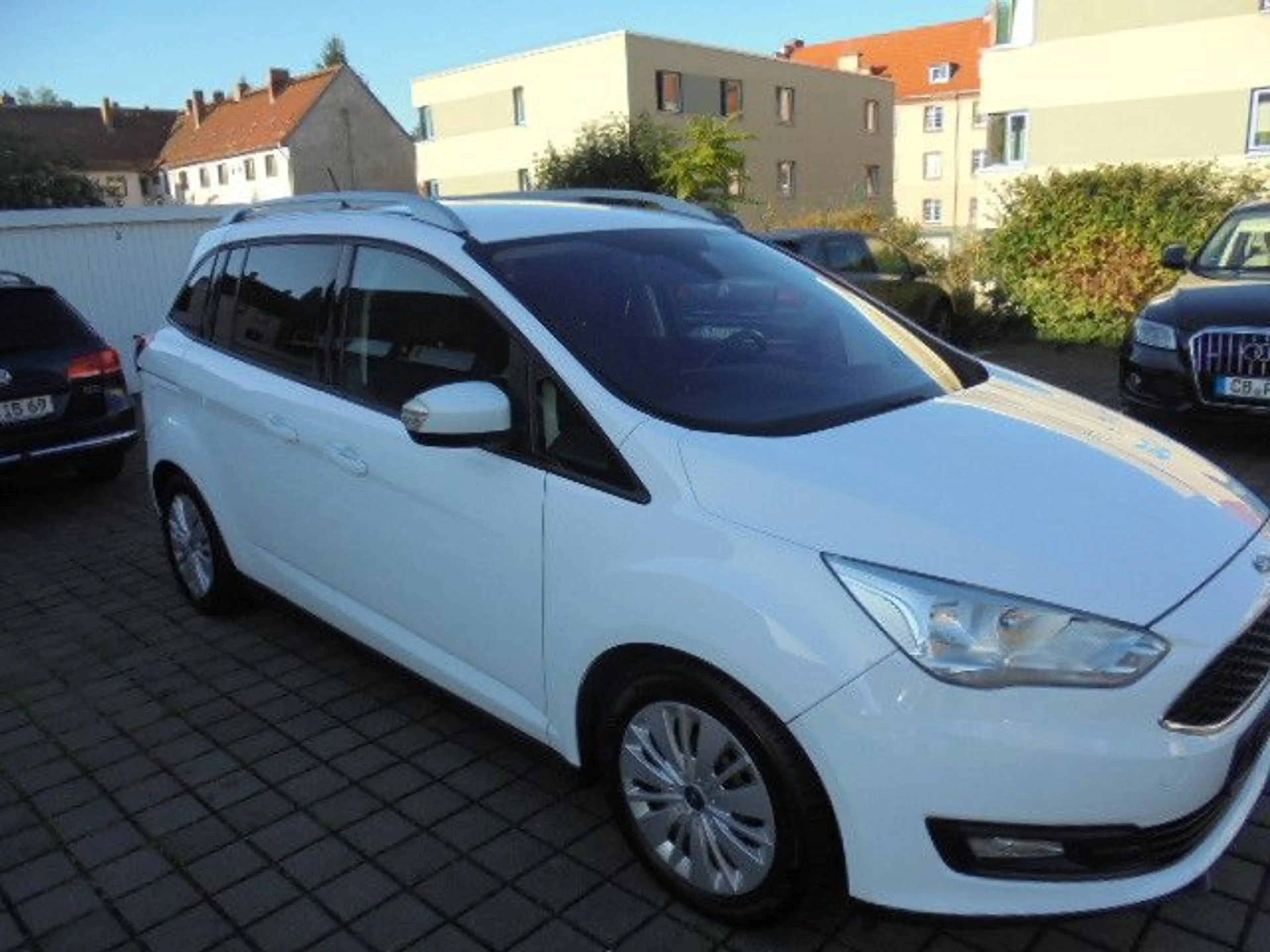 Ford Grand C-Max Cool & Connect — photo 2
