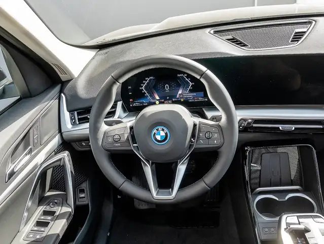 BMW X1 view 9