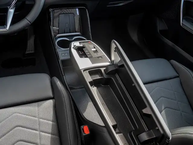 BMW X1 view 7