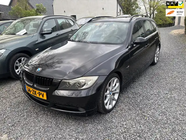 BMW 325 3-serie Touring 325i High Executive
