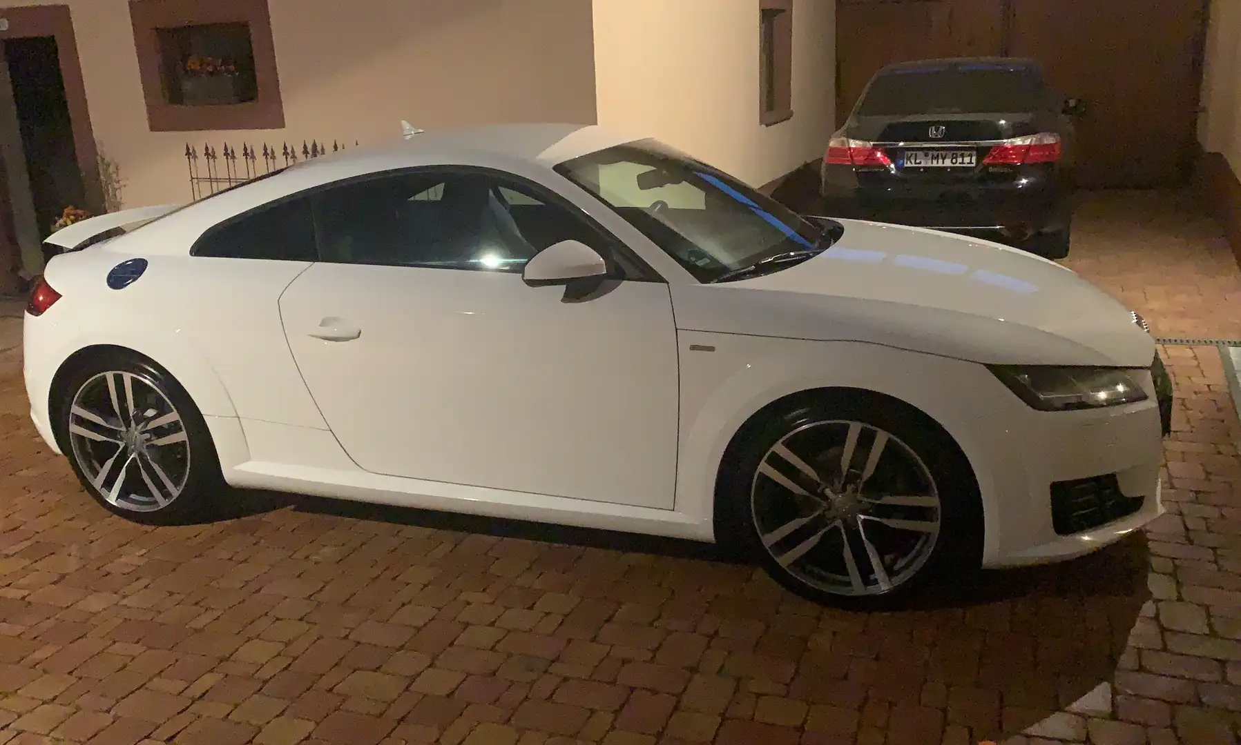 Audi TT TT Coupe 2.0 TFSI S-Line Virtual Cockpit 19" Weiß - 2