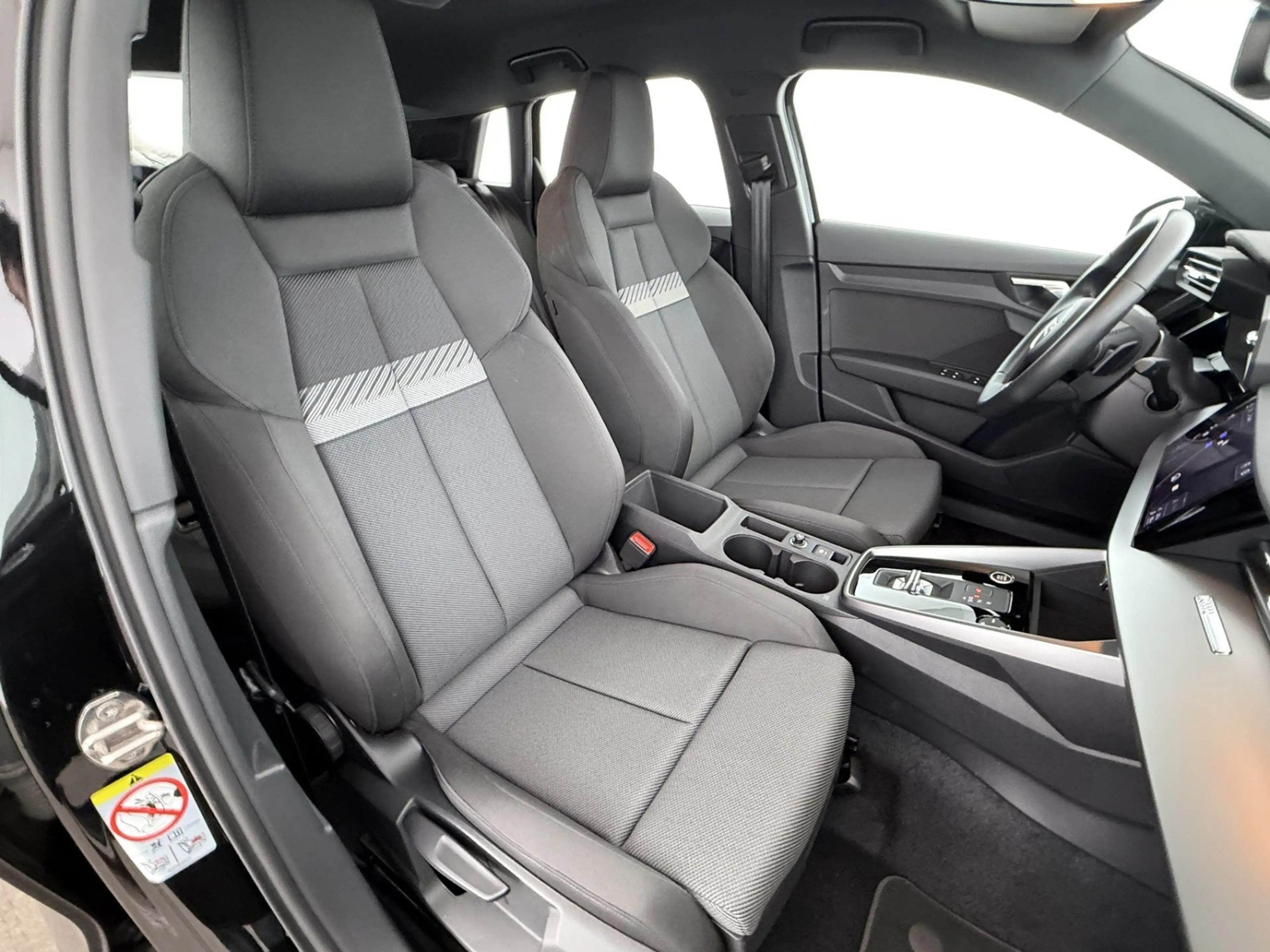 Audi A3 SB 35 TDI advanced Aut LED NAVI SITZHZG ASSIST — photo 15