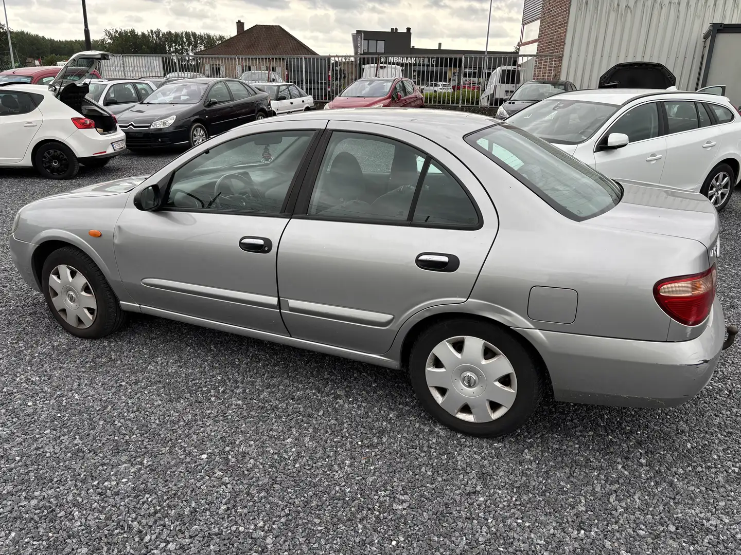 Nissan Almera 1.5i 16v Aruba. EXPORT Argento - 2