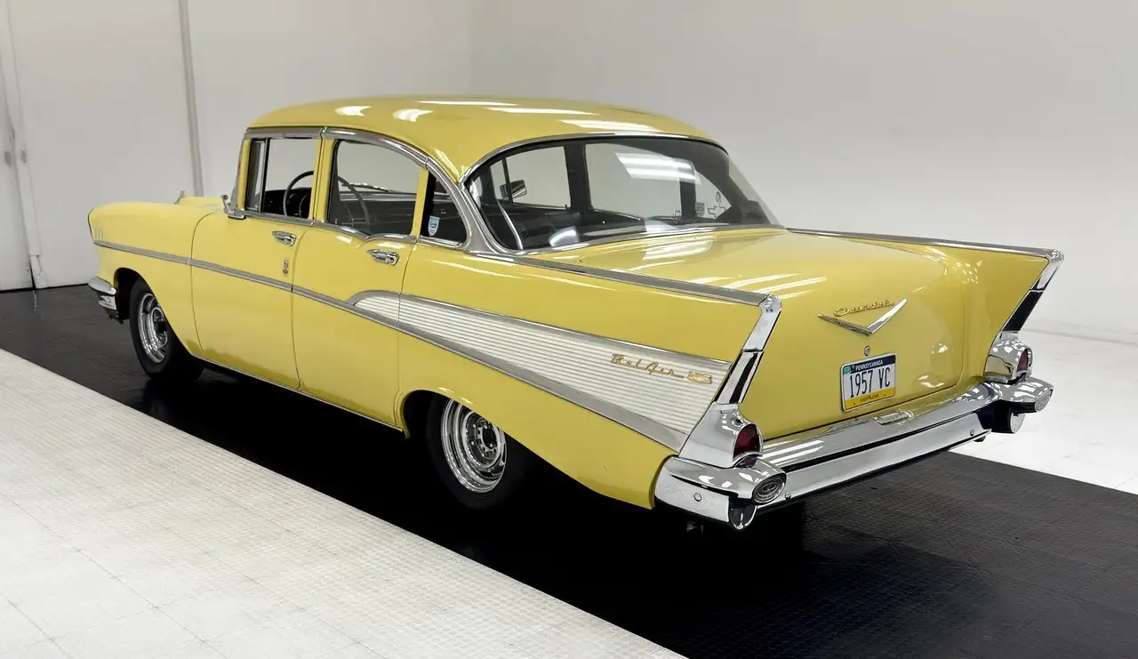 Chevrolet Bel Air 4 Door Sedan, foto 3