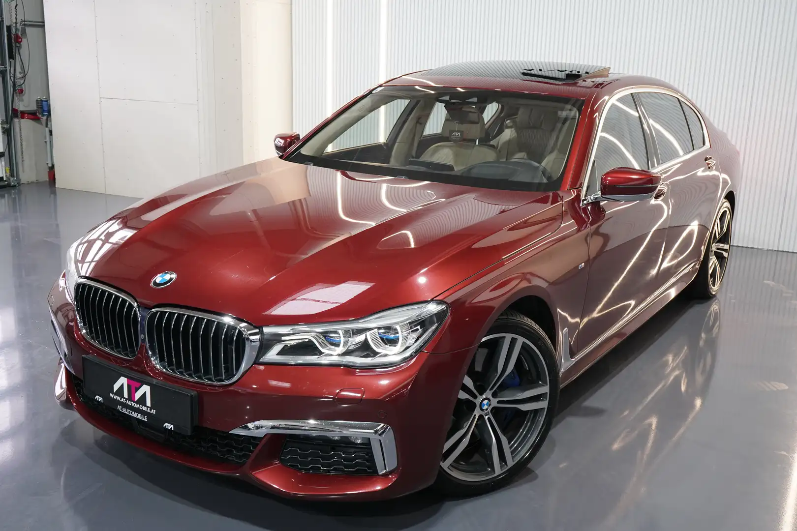 BMW 750 L d xDrive First Class Ausstattung Rot - 2