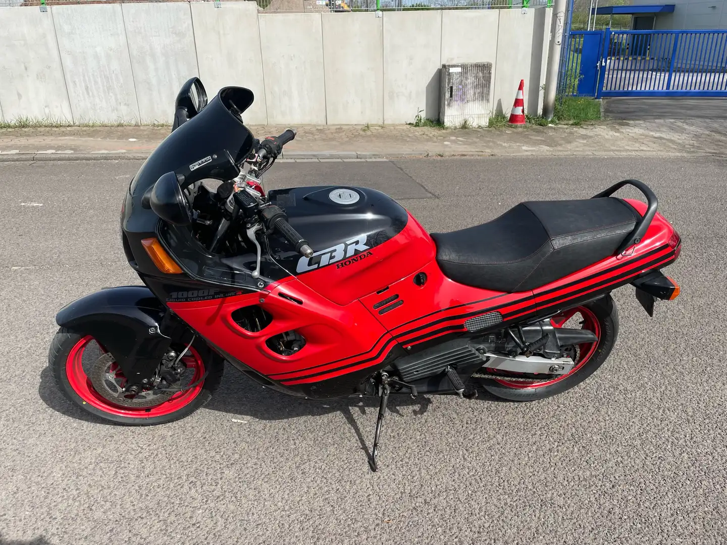 Honda CB 1000 Model SC 21 Rot - 1