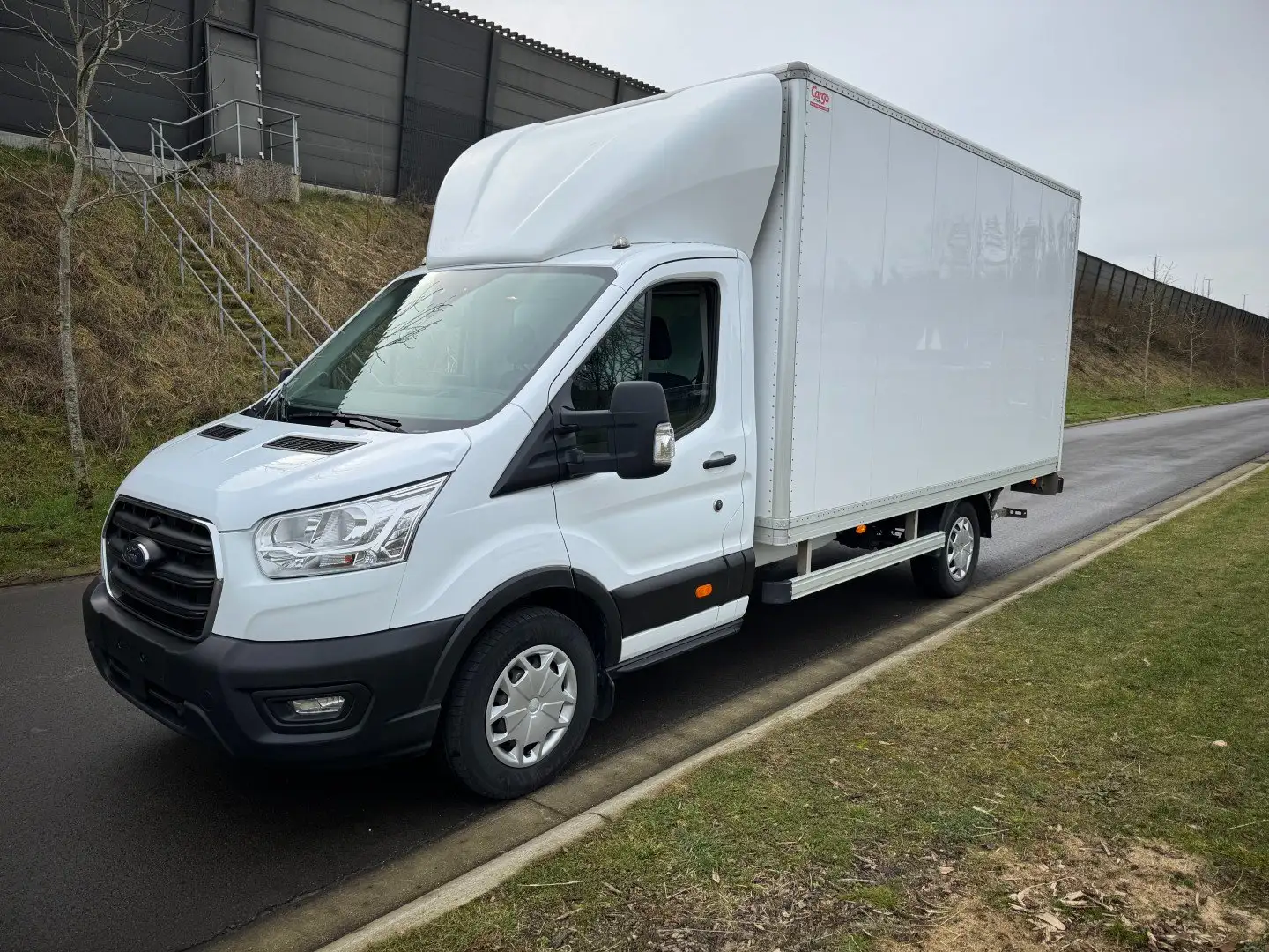 Ford Transit 2.0TDCi L4 + Laadklep Blanc - 1