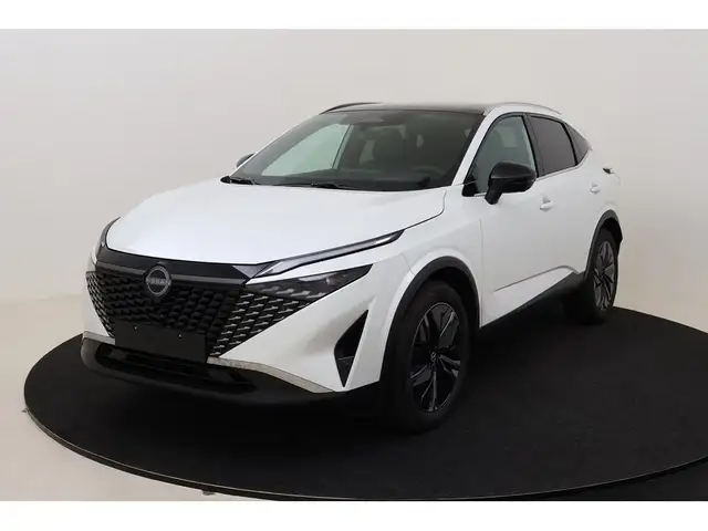 Nissan Qashqai Tekna 1.3 158 hp CVT 2WD