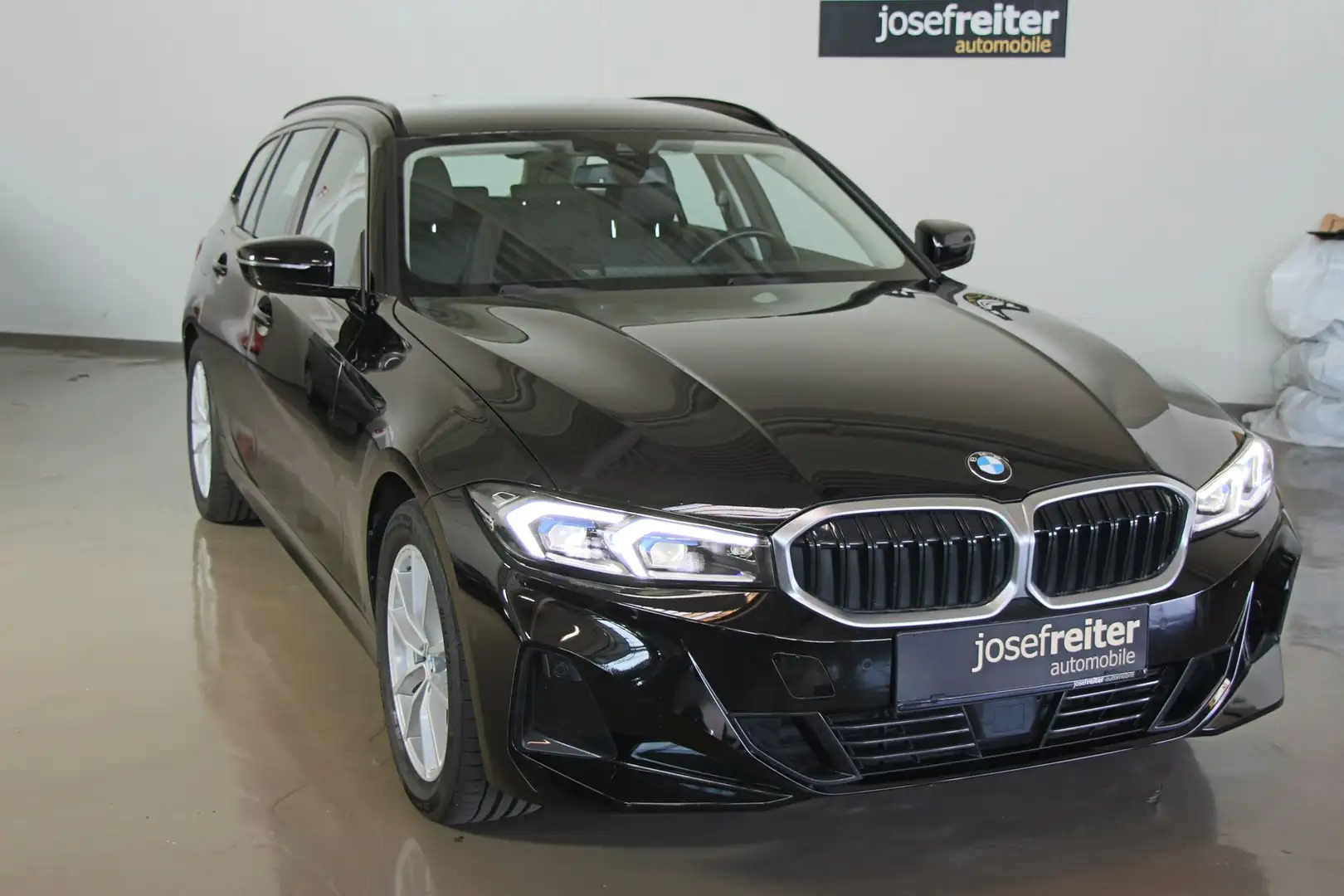 BMW 318 d Touring Mild-Hybrid FACELIFT! Negro - 1