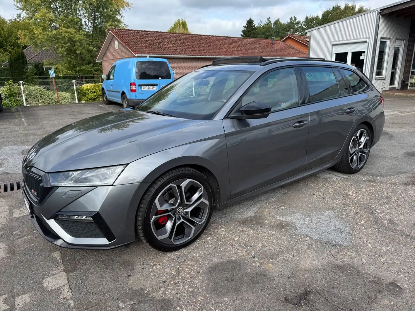 Skoda Octavia Combi RS Panorama/Standheizung/AHK Grau - 1