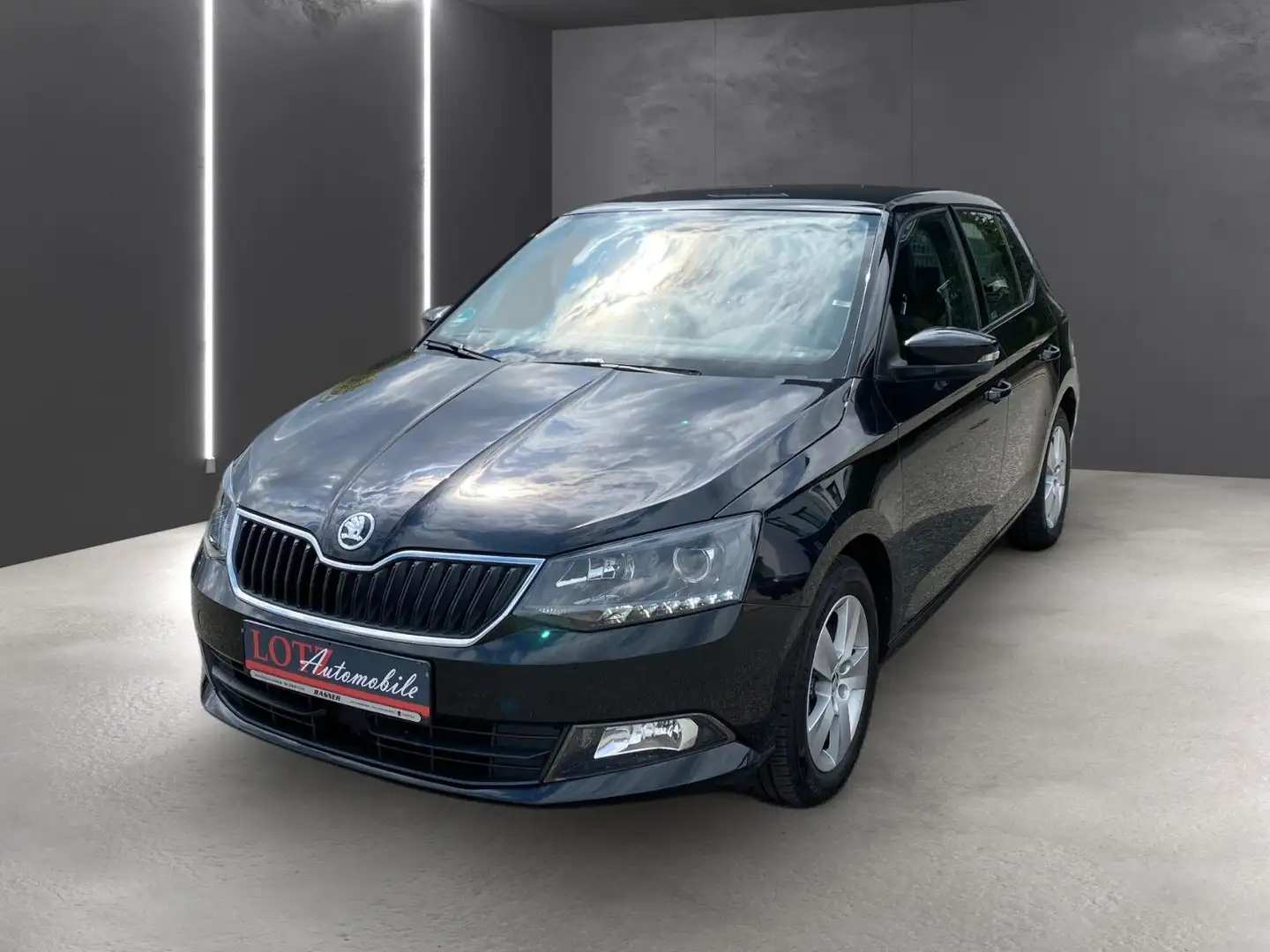 Skoda Fabia Ambition Noir - 1