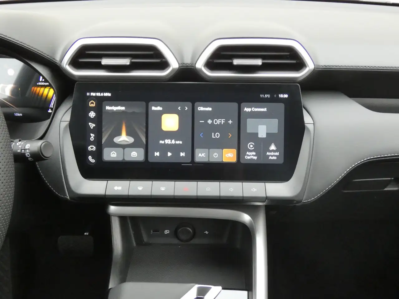 MG ZS Hybrid+ Luxury 360°Kam+LED+Distr+Navi+SHZ+LHZ 17