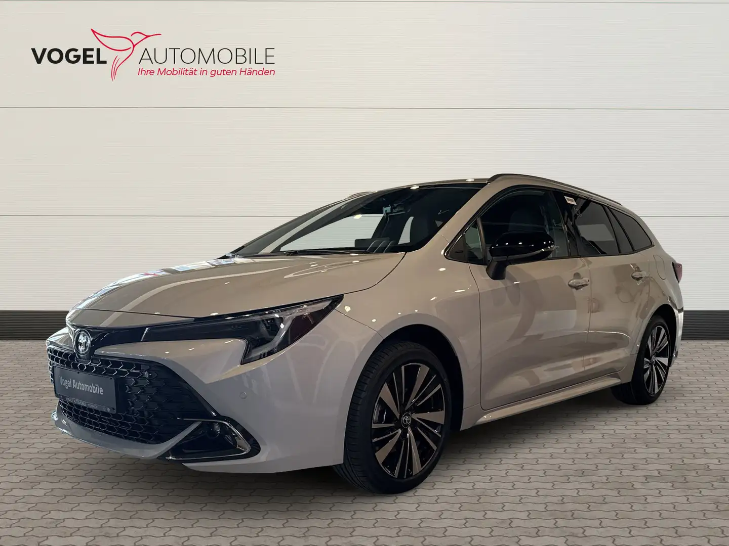 Toyota Corolla Touring Sports 2.0  Teamplayer +1,99% Fin Grau - 1