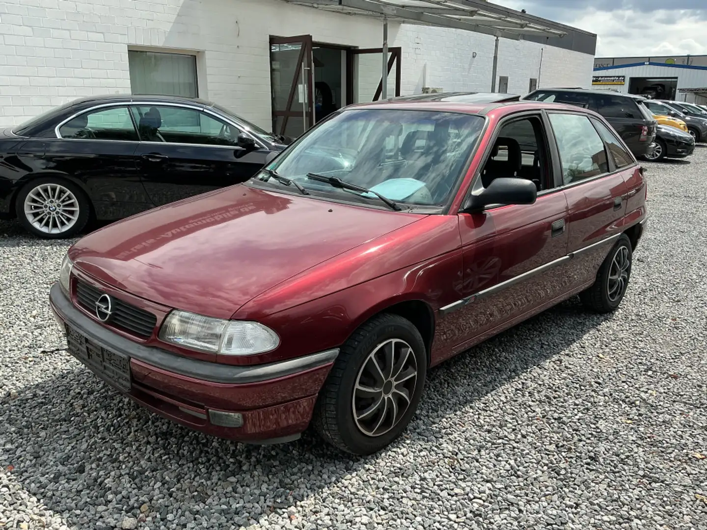 Opel Astra 1.6i Schiebedach Sitzheizung 2. Hand ! Red - 2