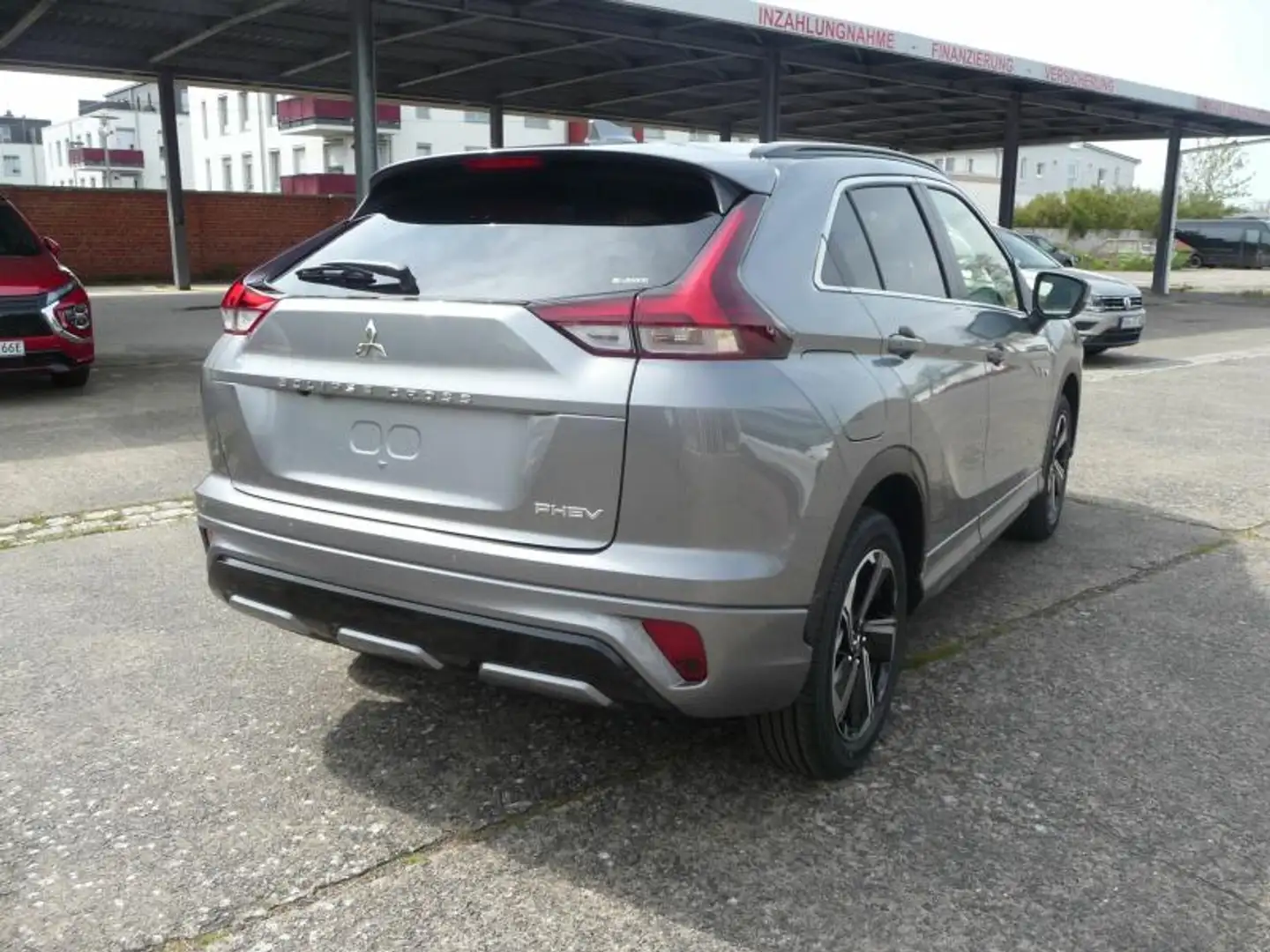 Mitsubishi Eclipse Cross Plug-in Hybrid PLUS Select -Paket Grau - 2