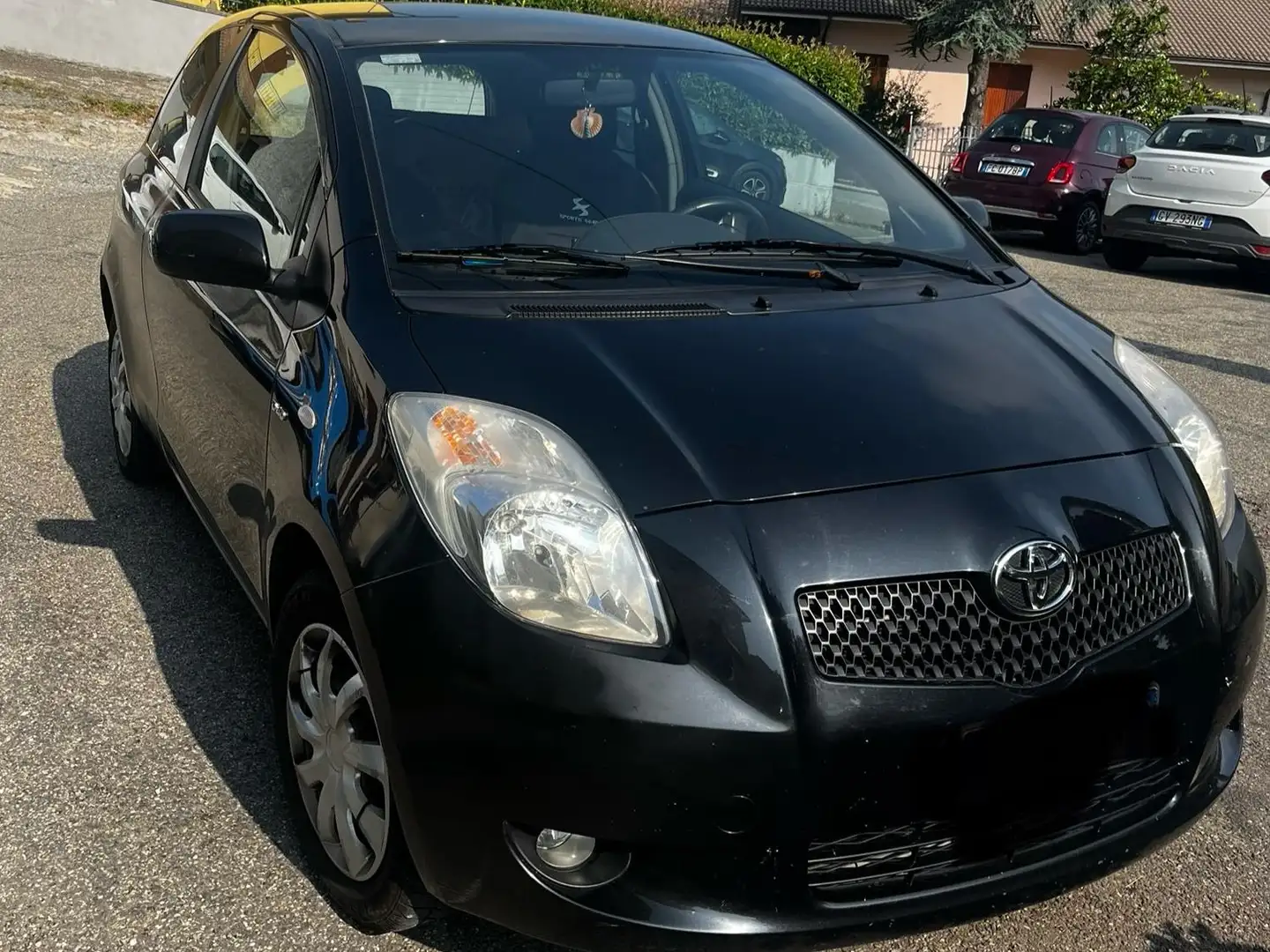 Toyota Yaris Yaris II 2005 3p 1.4 d-4d Sol Nero - 1