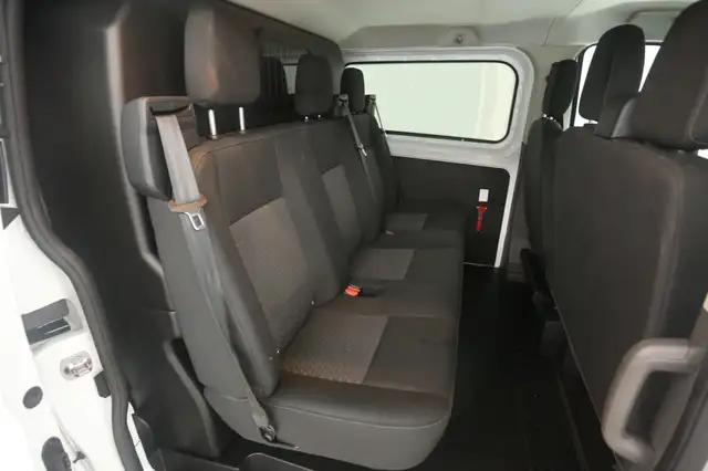 Ford Transit Custom view 12