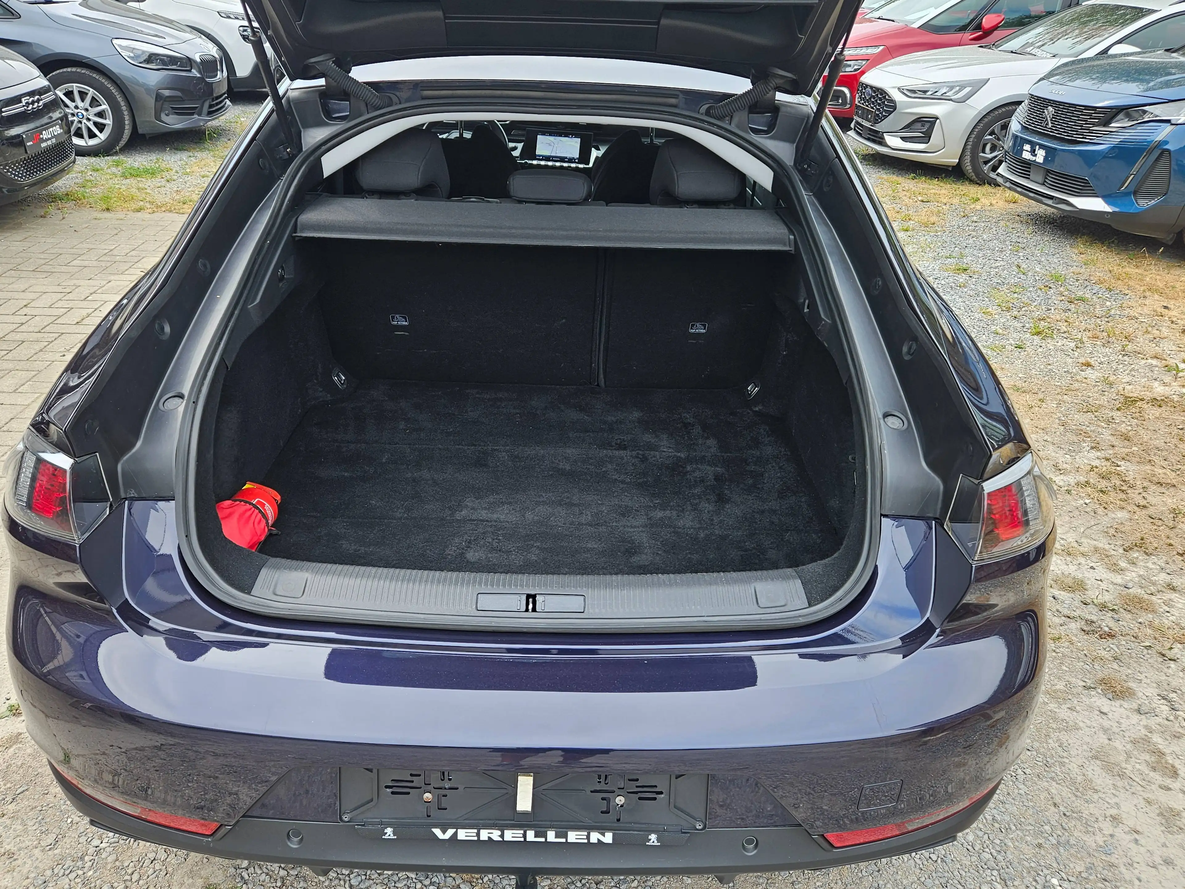 Peugeot 508 508 1.5 BlueHDi Active Pack S — photo 9