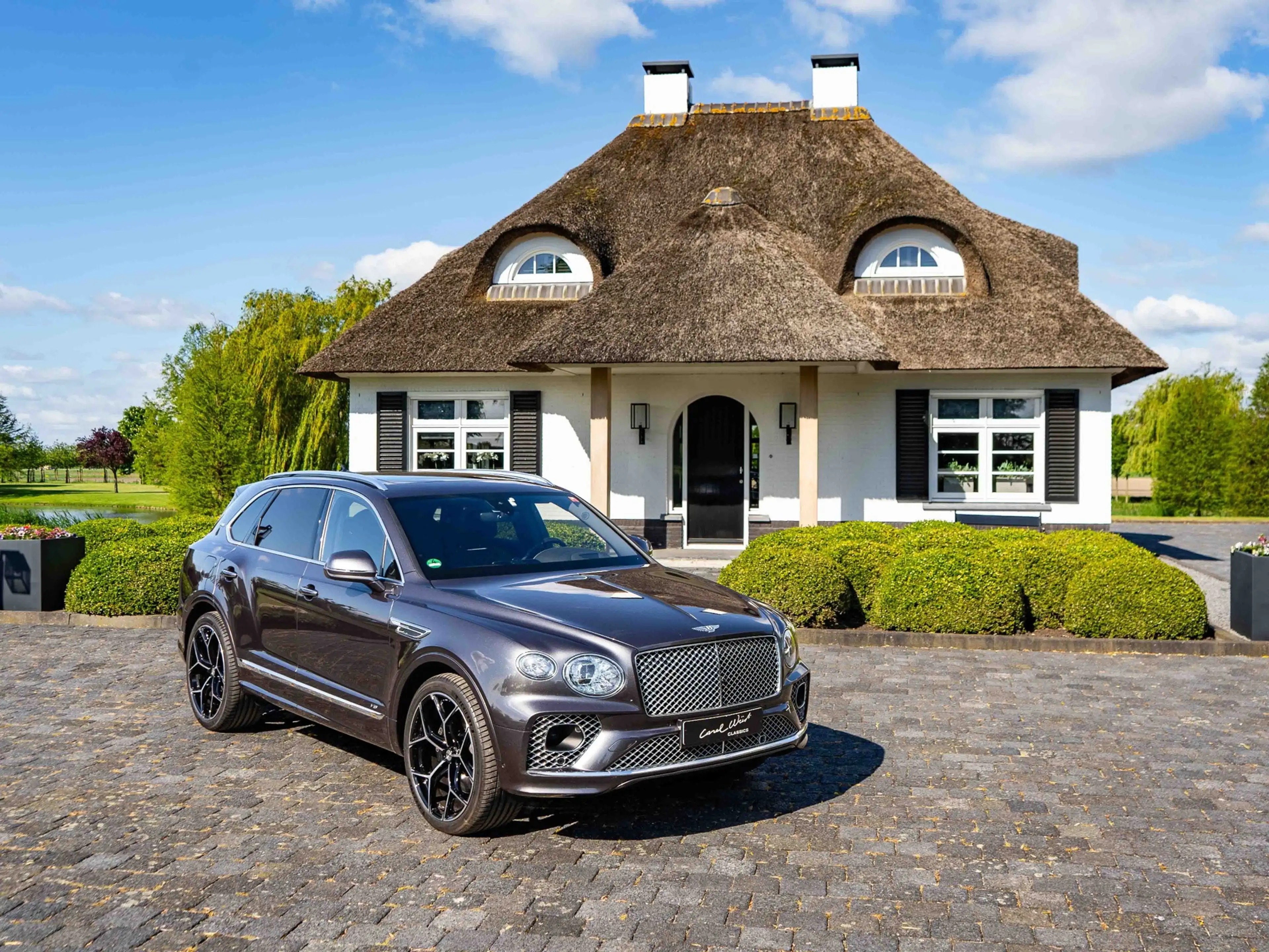 Bentley Bentayga 4.0 V8