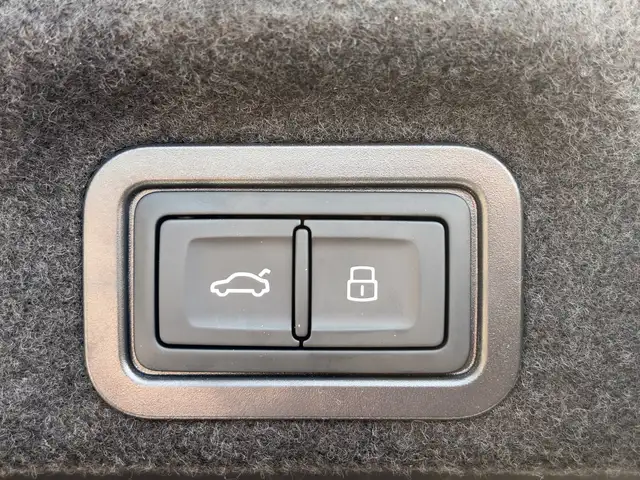 Audi A6 Limousine e-hybrid quattro 220 kW Ansicht 13
