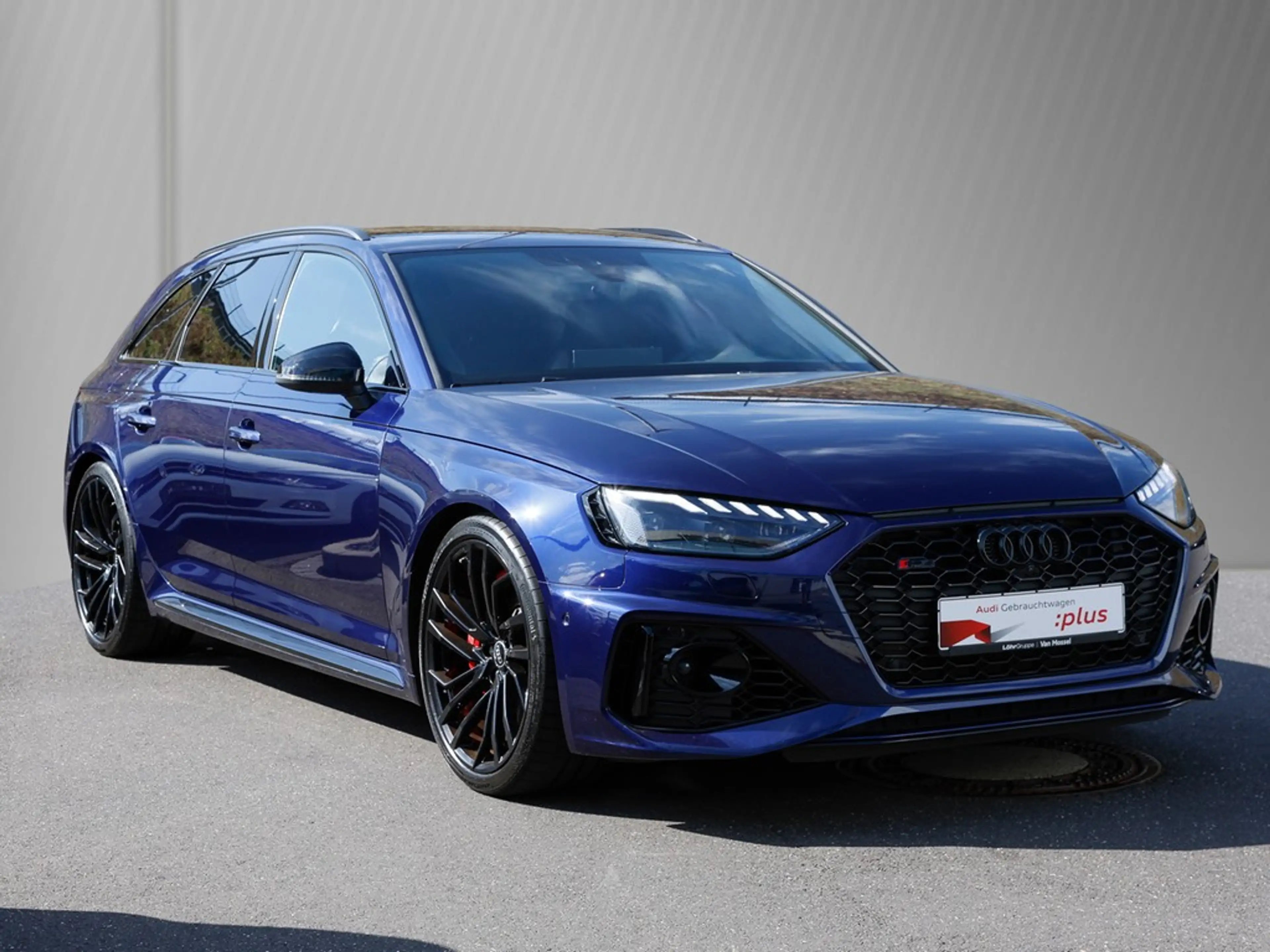 Audi RS4 RS 4 Avant 2.9 TFSI B&O Matrix Sportabgas Leder — photo 4