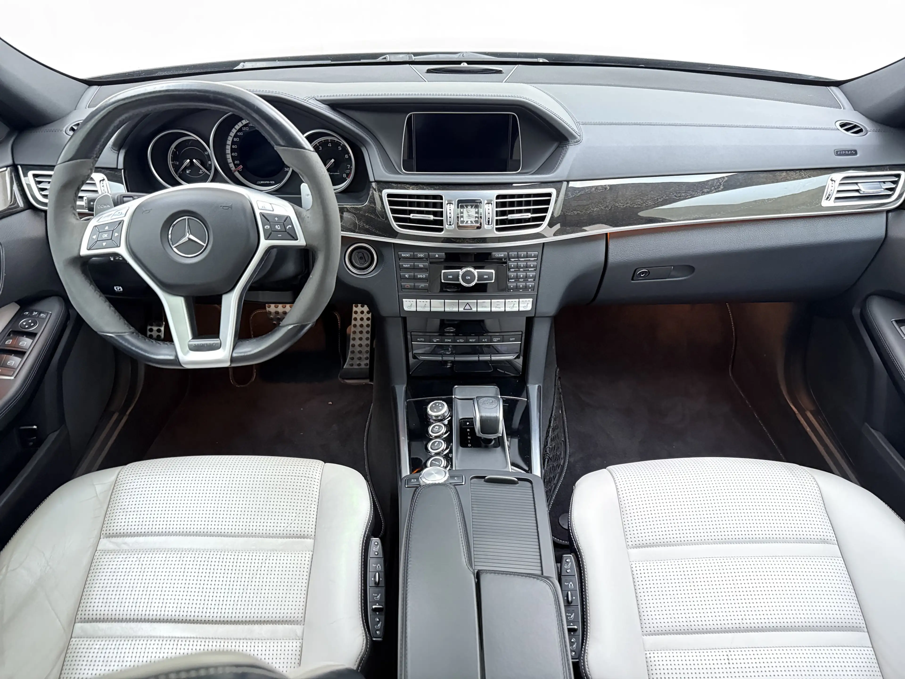 Mercedes-Benz E 63 AMG Estate S 4MATIC 585PK Automaat | 8 Cilinders | Sch — photo 2