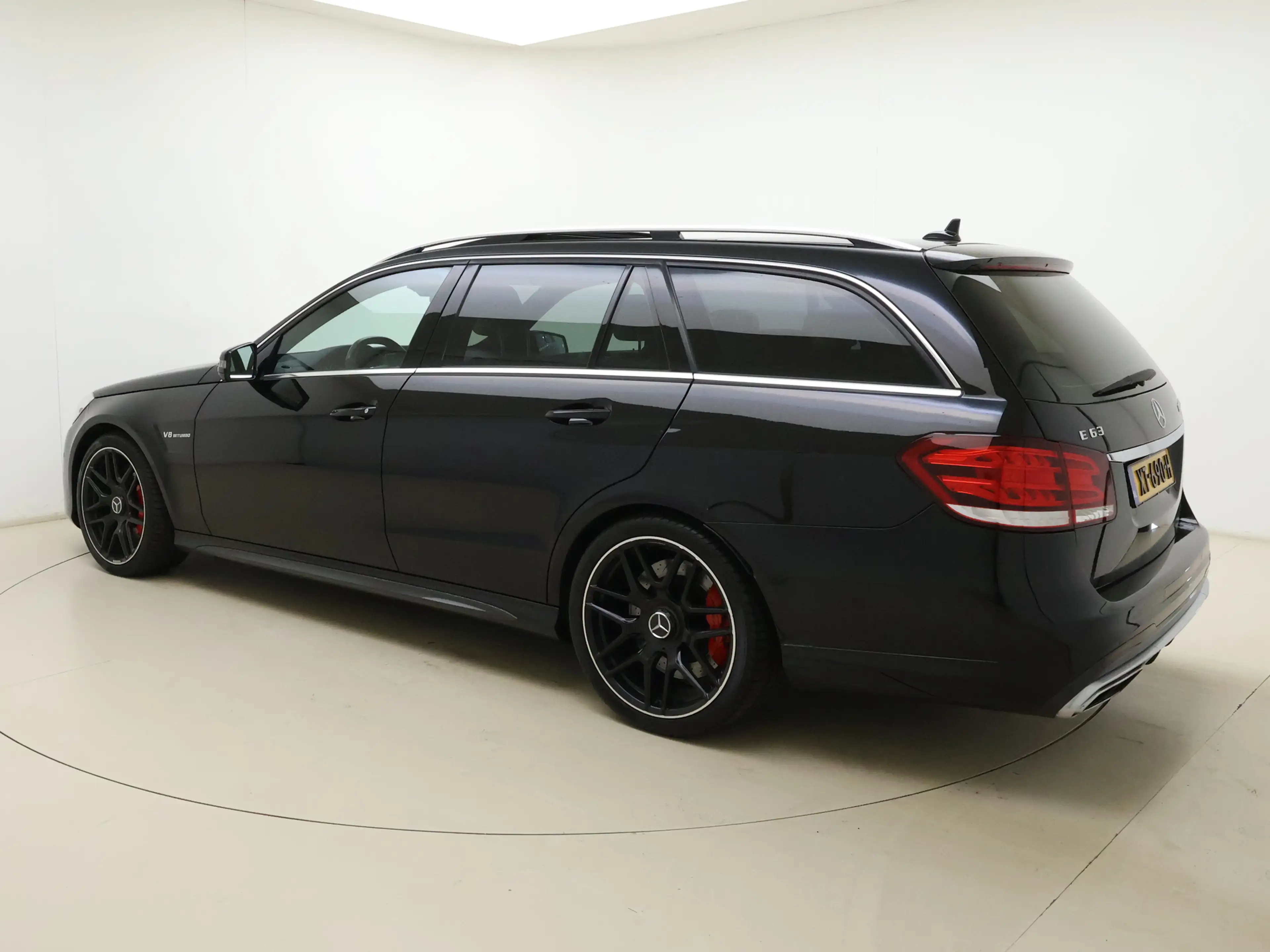 Mercedes-Benz E 63 AMG Estate S 4MATIC 585PK Automaat | 8 Cilinders | Sch — photo 3