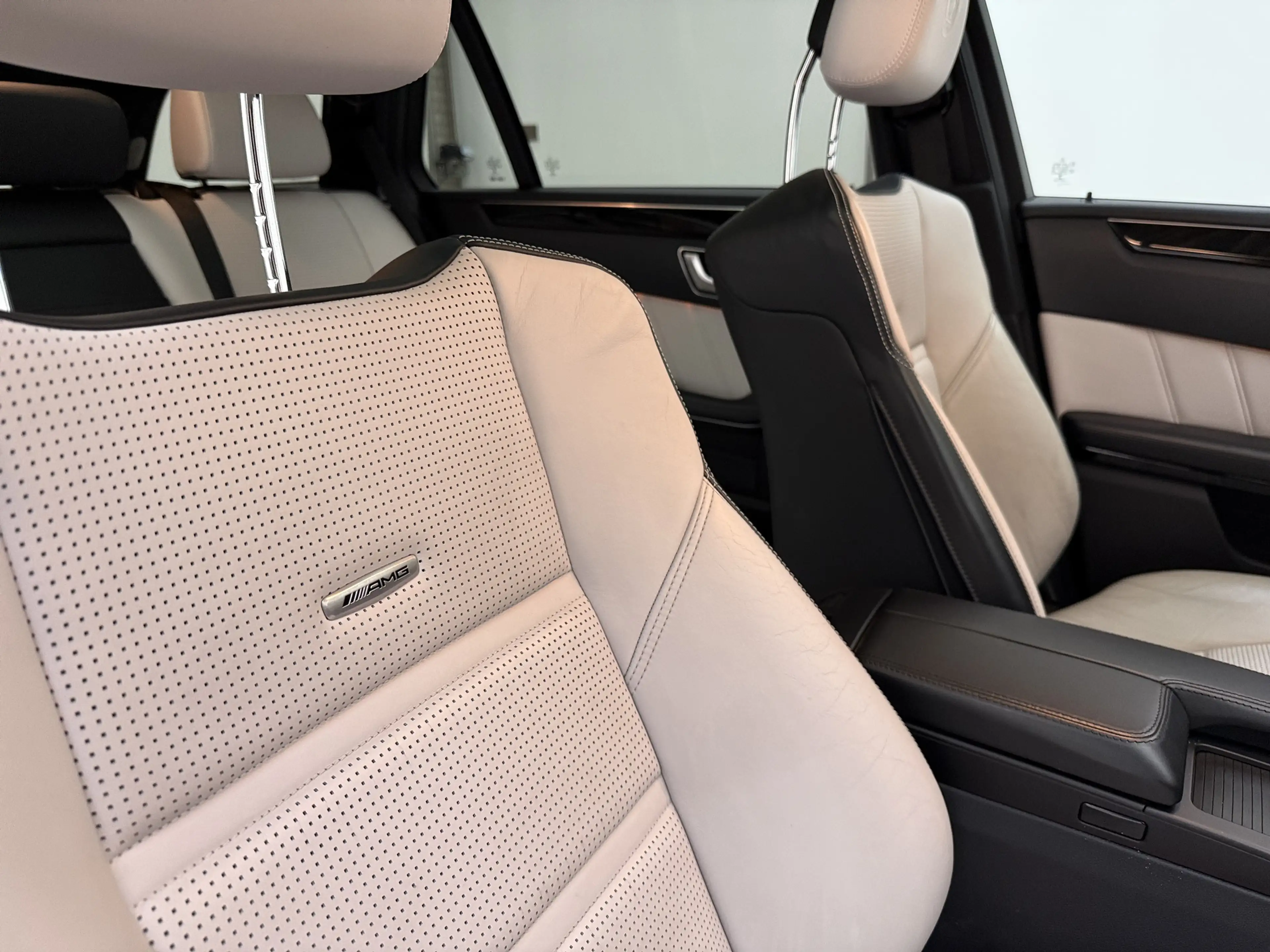 Mercedes-Benz E 63 AMG Estate S 4MATIC 585PK Automaat | 8 Cilinders | Sch — photo 6