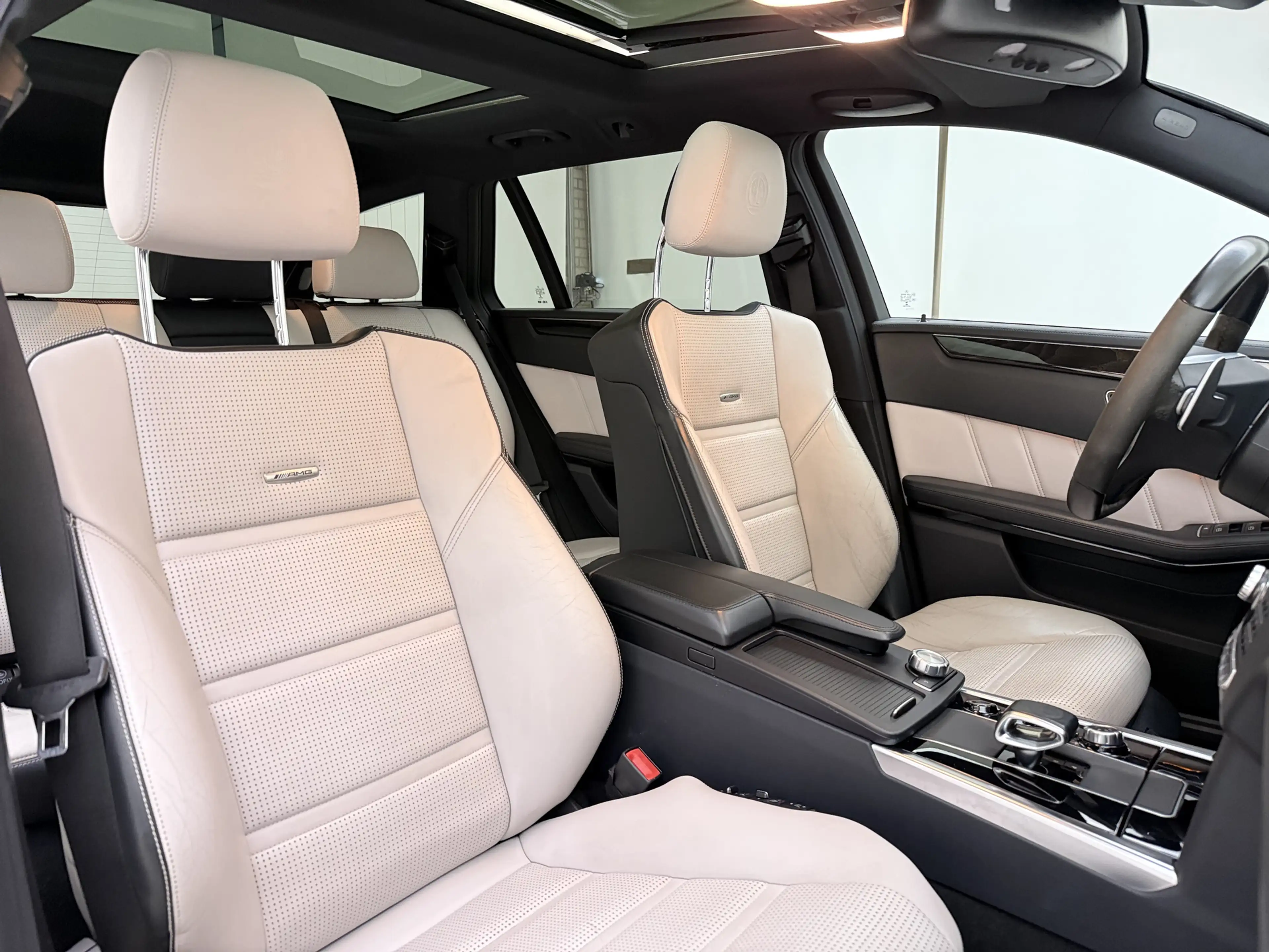 Mercedes-Benz E 63 AMG Estate S 4MATIC 585PK Automaat | 8 Cilinders | Sch — photo 4