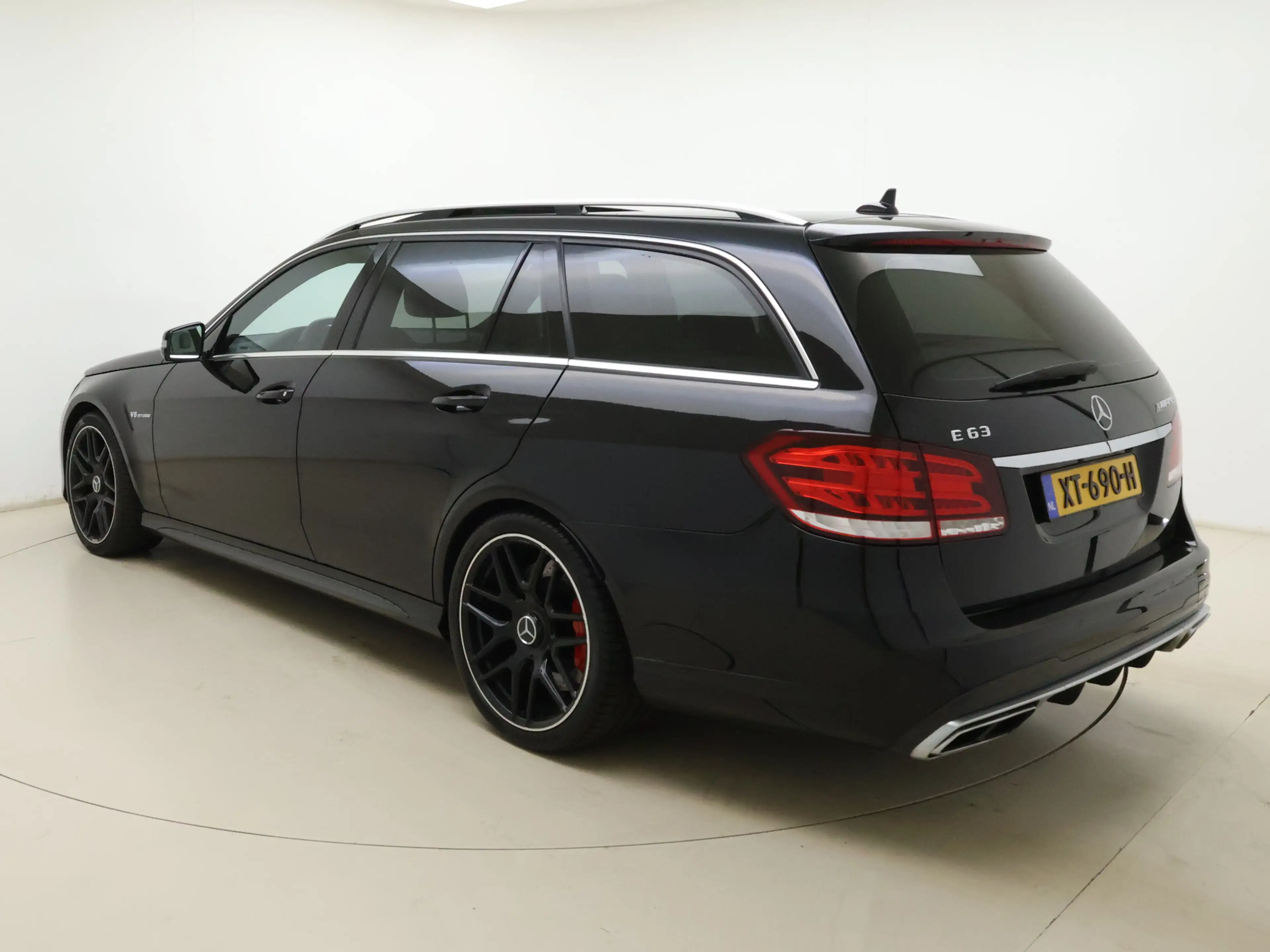 Mercedes-Benz E 63 AMG Estate S 4MATIC 585PK Automaat | 8 Cilinders | Sch — photo 9