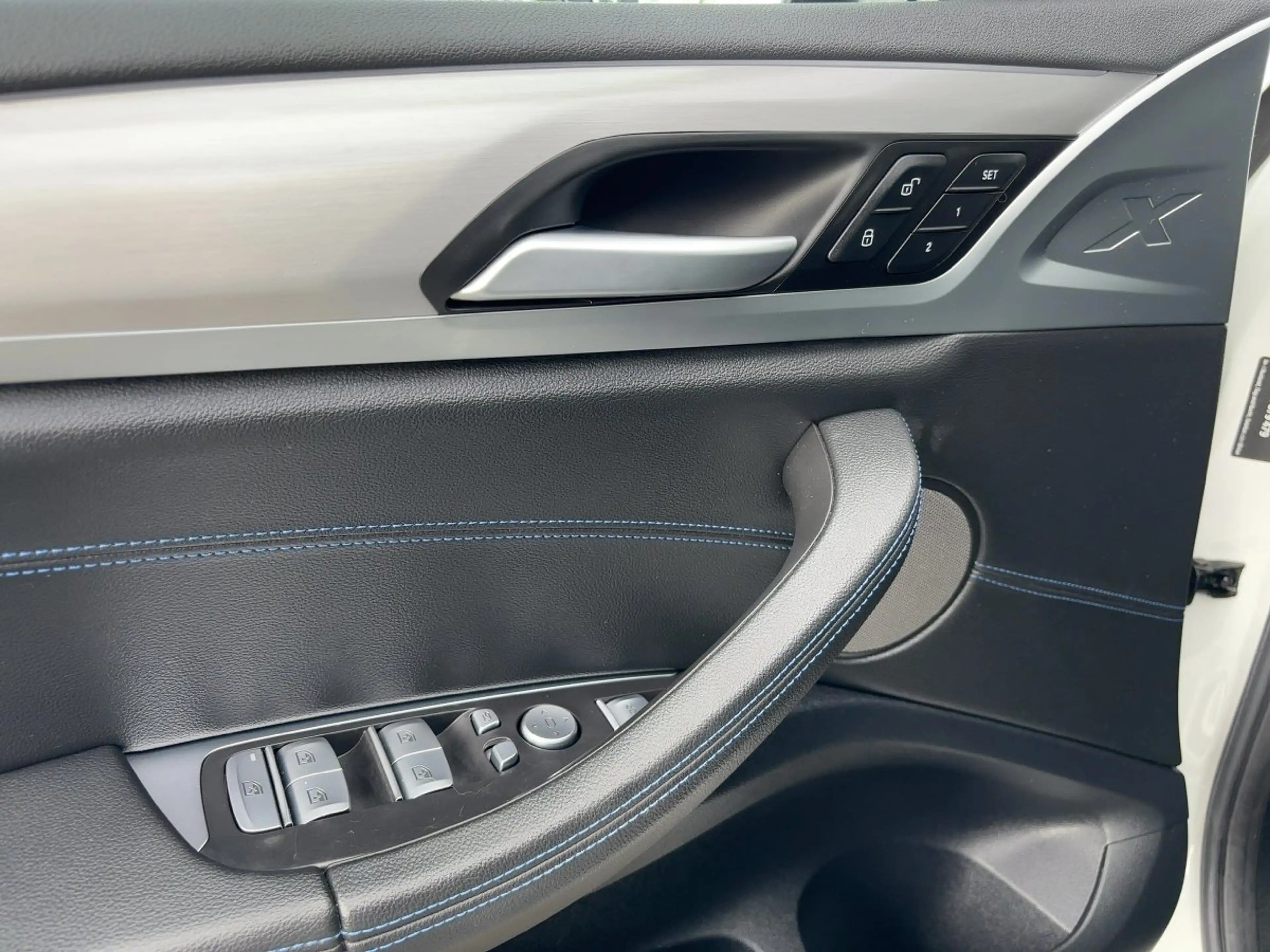 BMW iX3 Impressive AHK,AUTOM.,LED,Navi,SHZ,HUD,PDC — photo 12