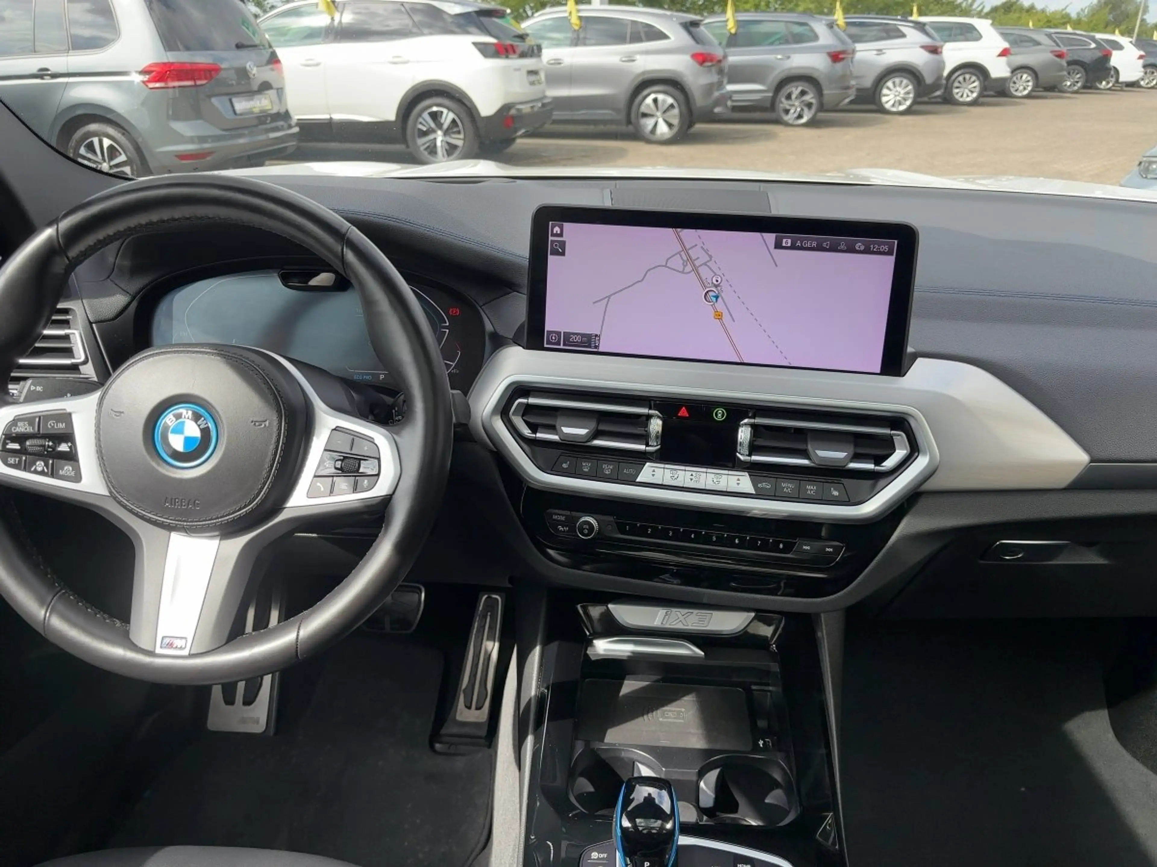 BMW iX3 Impressive AHK,AUTOM.,LED,Navi,SHZ,HUD,PDC — photo 9