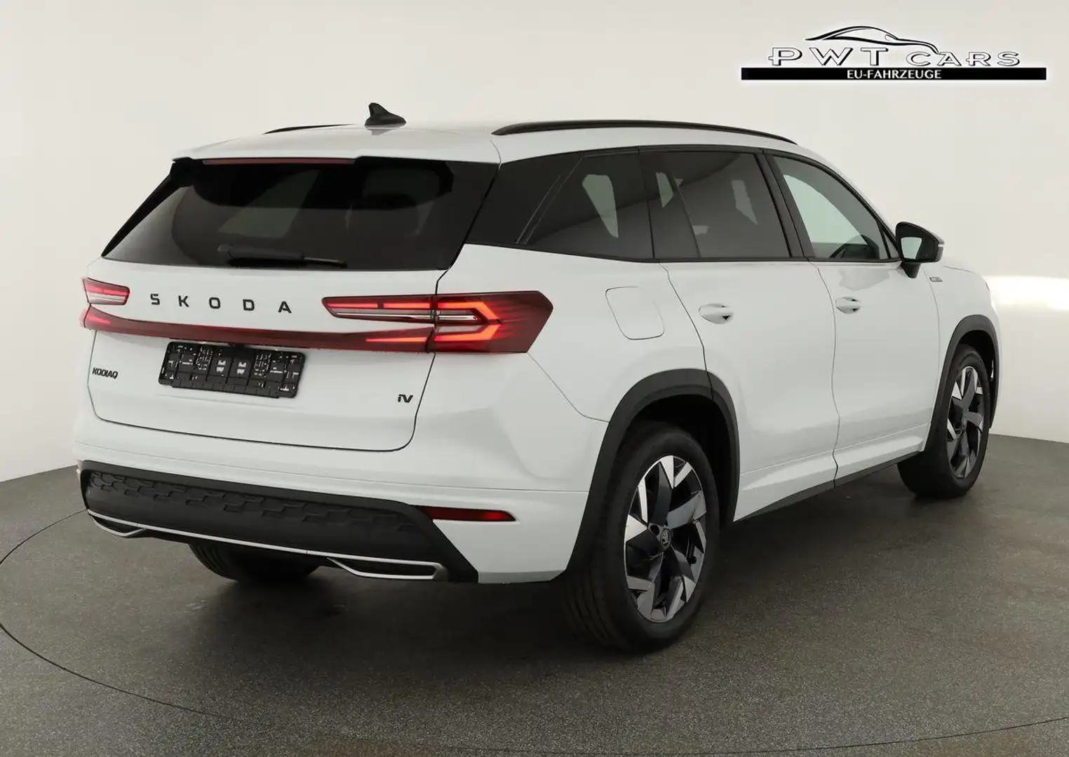 Skoda Kodiaq 1.5 TSI iV 150kW Sportline Sportline, AHK, Matr... Weiß - 2